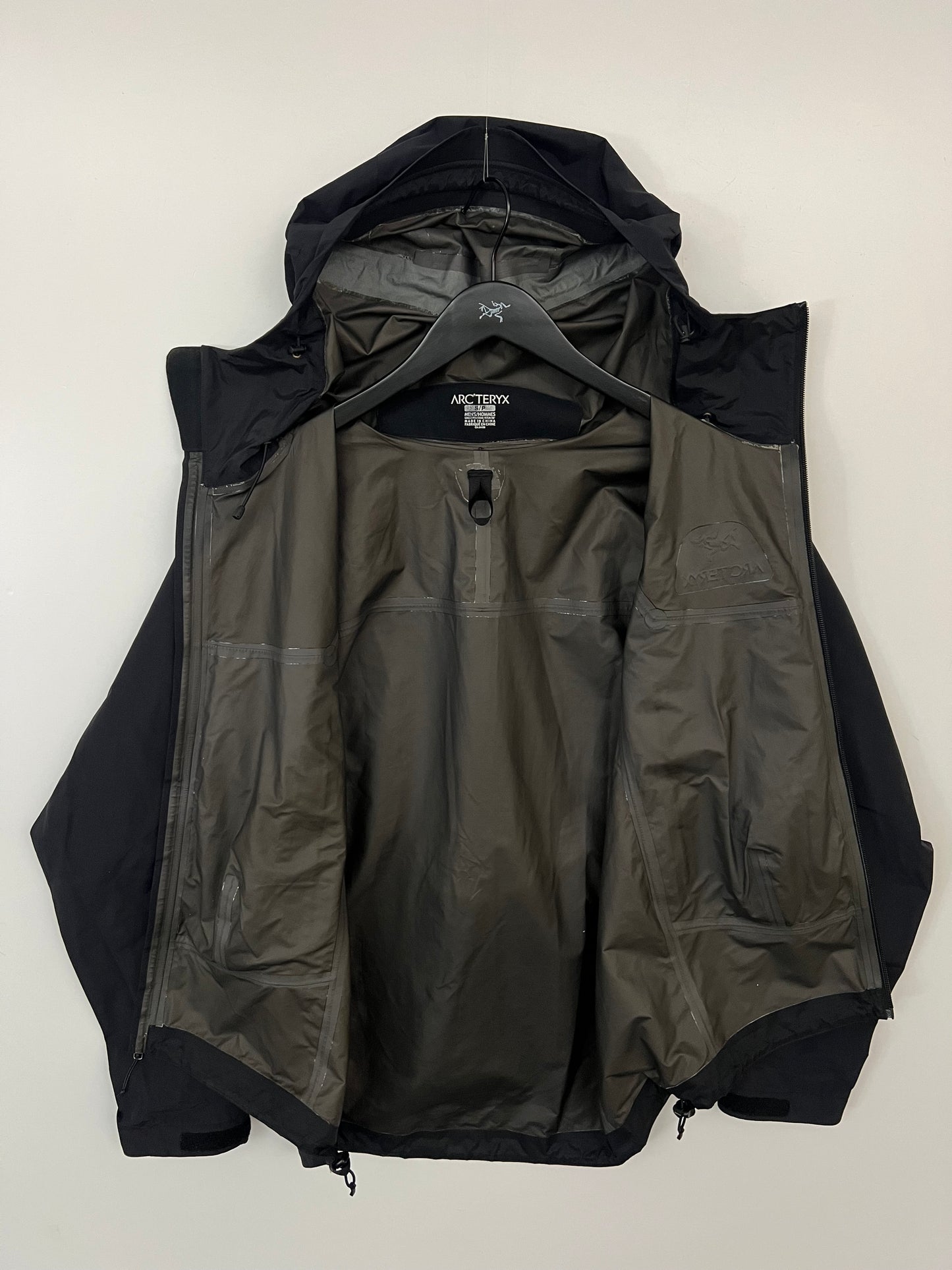 Arc’teryx x Oshman’s Beta SL Jacket Black Men’s S Small Gore-Tex
