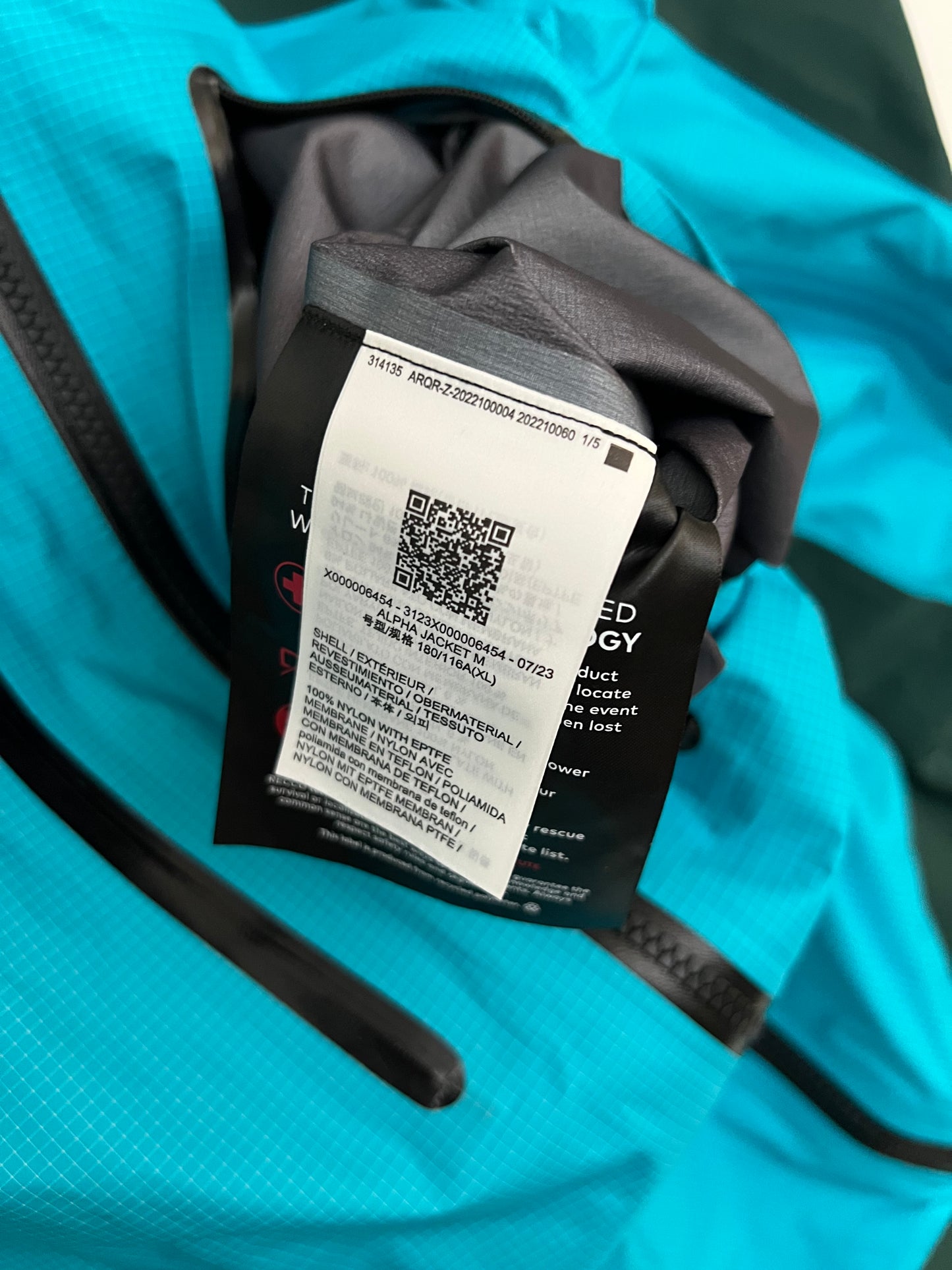 Arc’teryx Alpha Jacket Blue Tetra / Pytheas Men’s XL Gore-Tex Pro RECCO