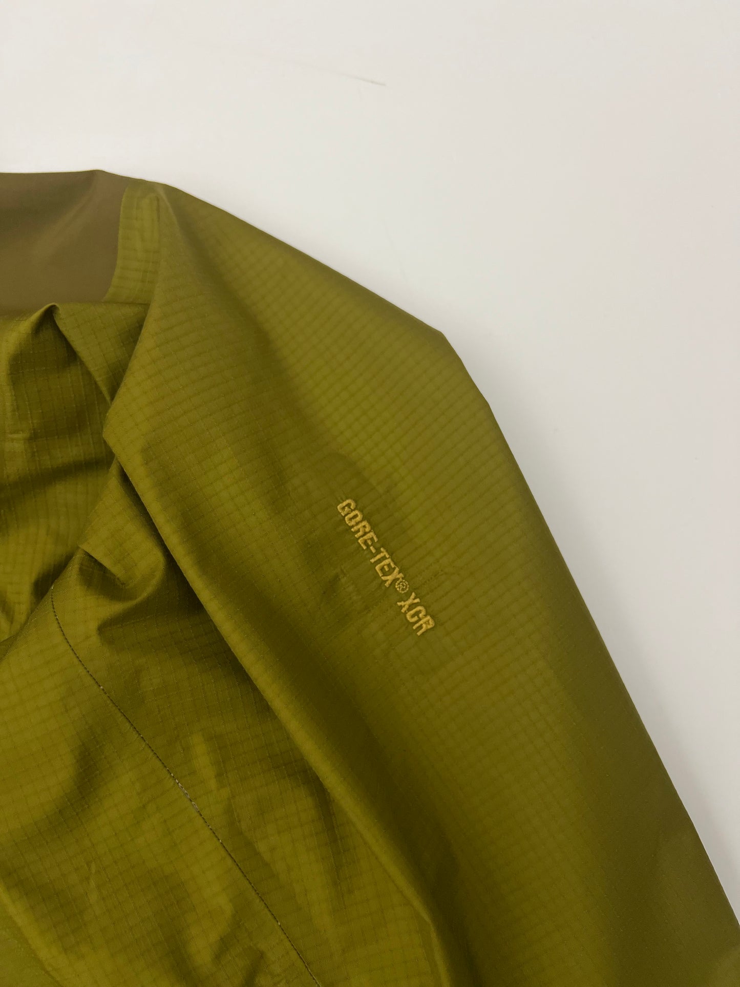 Arc’teryx Theta LT Jacket Algae Green Men’s L Large Gore-Tex XCR