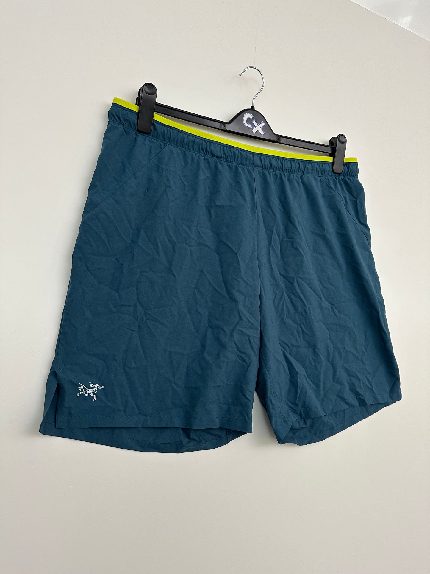 Arc’teryx Norvan 9” Shorts Blue Men’s XL Extra Large