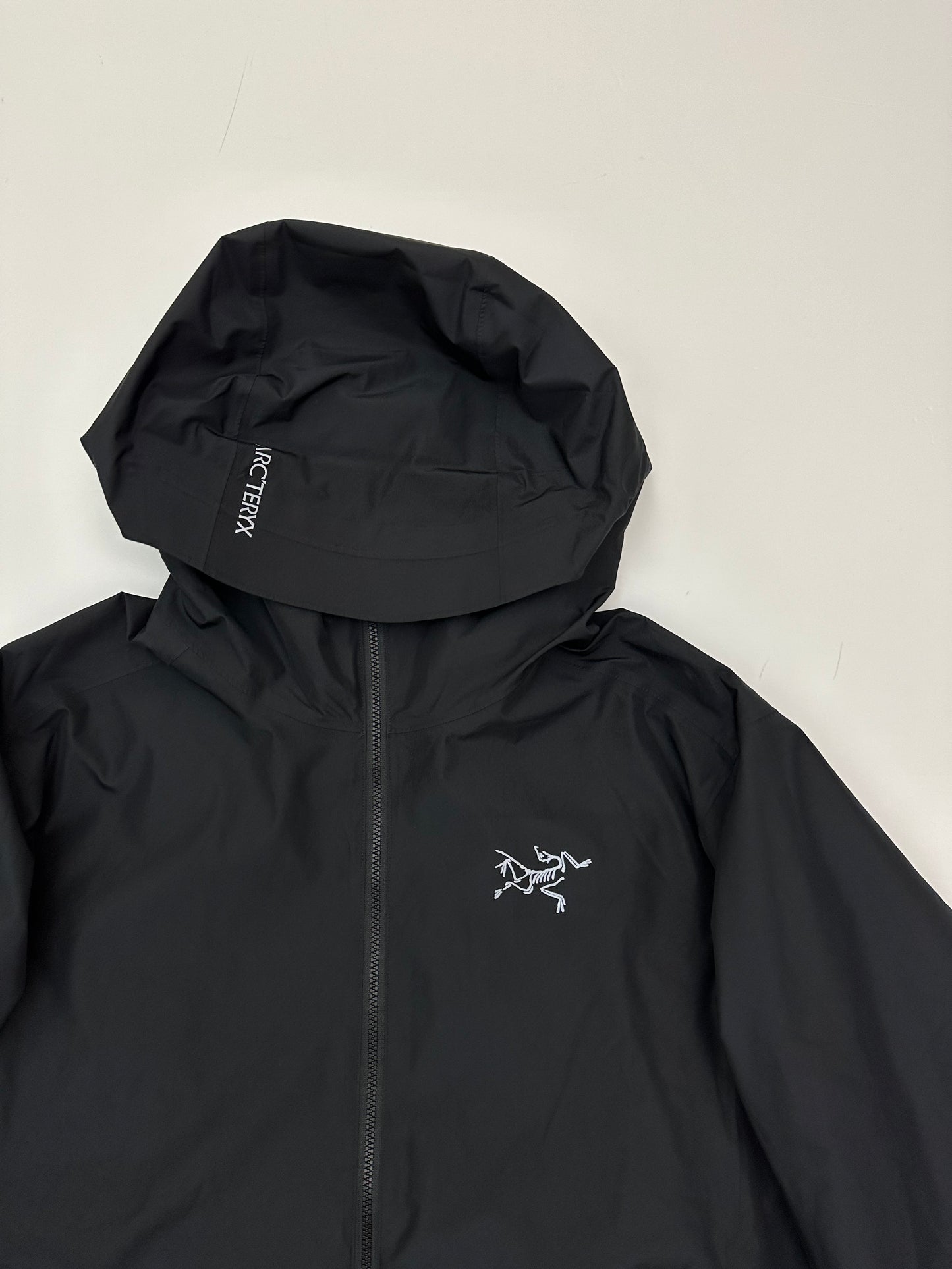 Arc’teryx Solano Hoody Black Men’s S Small Gore-Tex Infinium