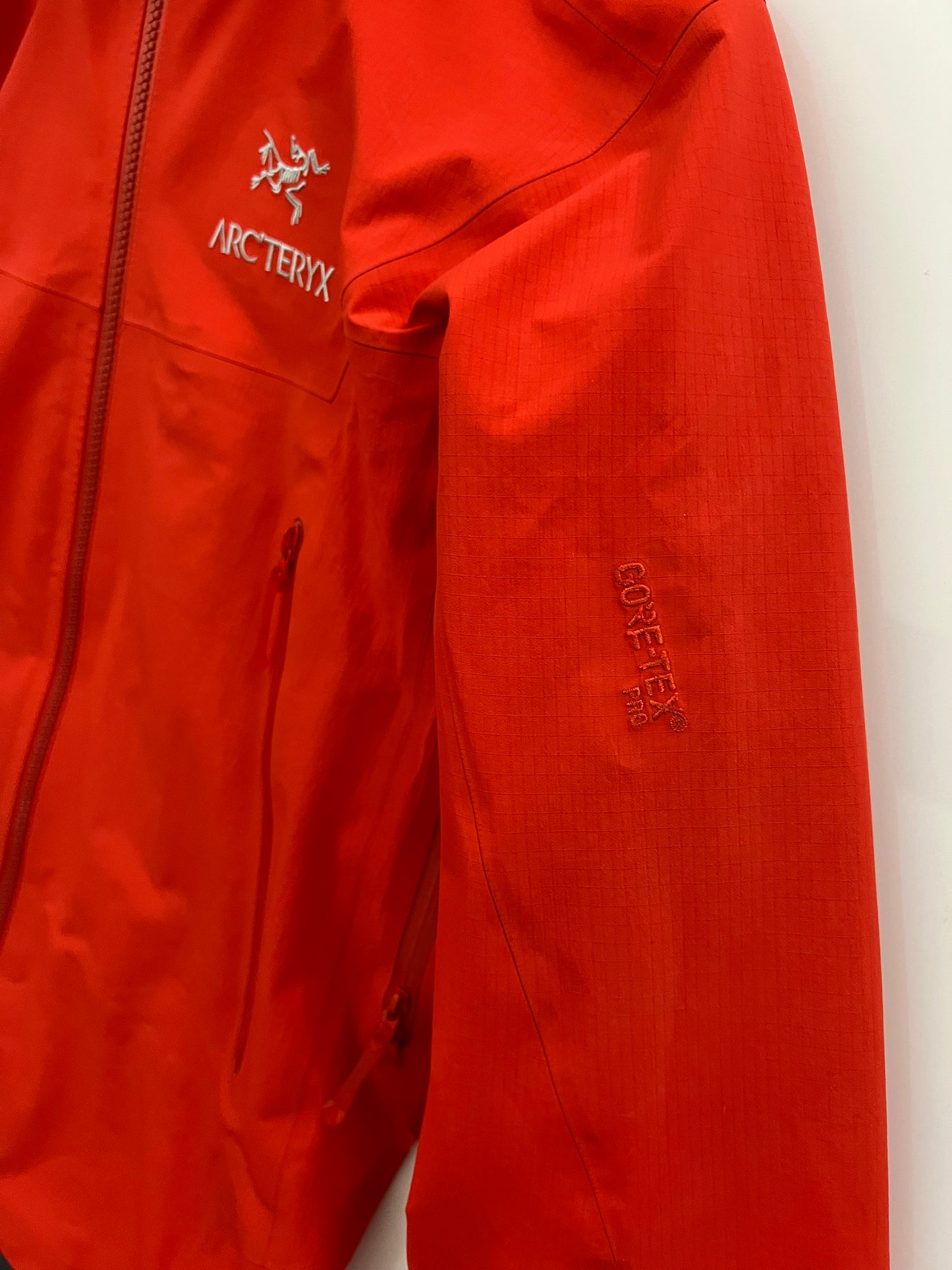 Arc’teryx Beta AR Jacket Red Men’s XS Extra Small Gore-Tex Pro