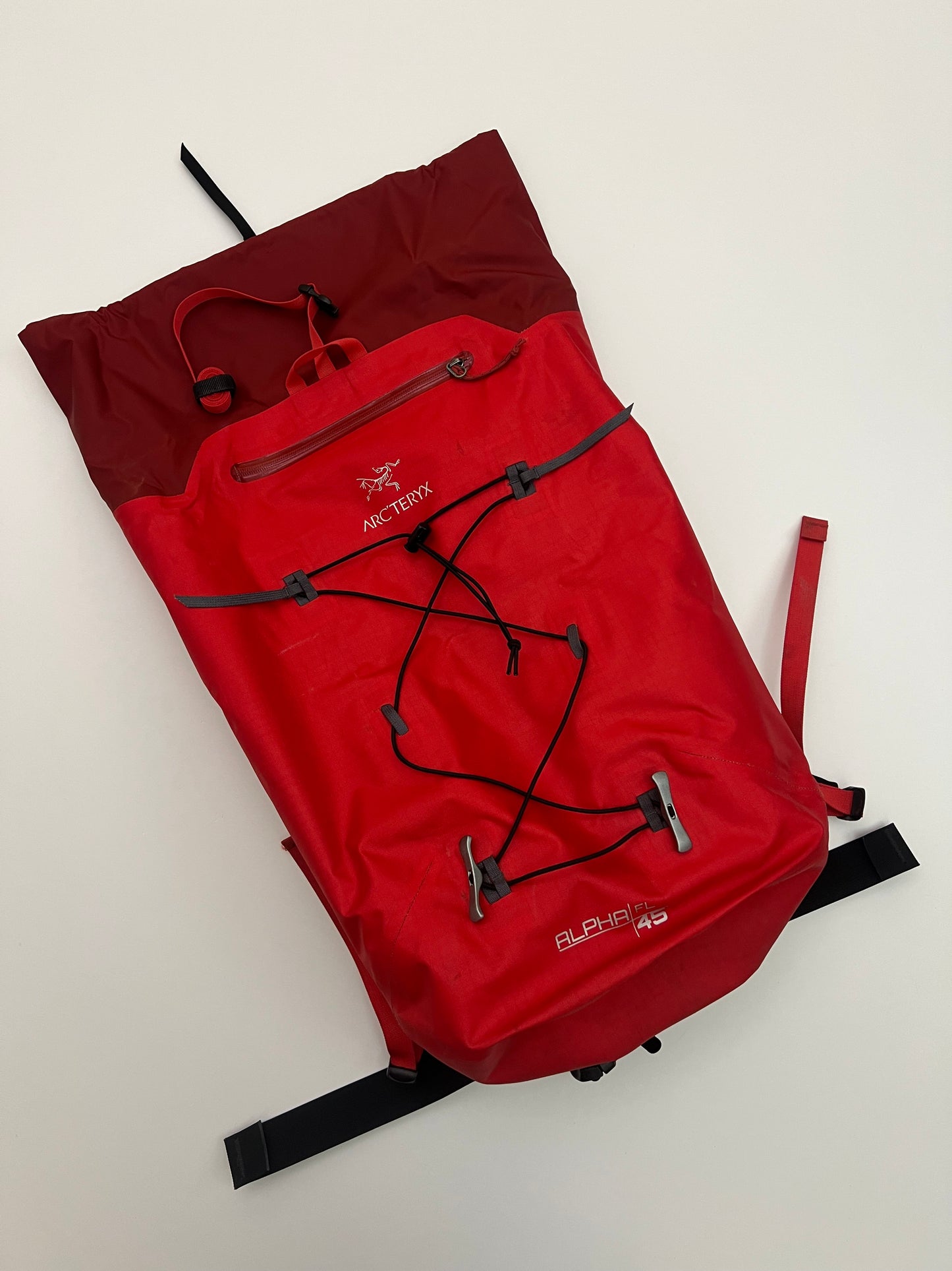 Arc’teryx Alpha FL 45 Backpack Cardinal Red