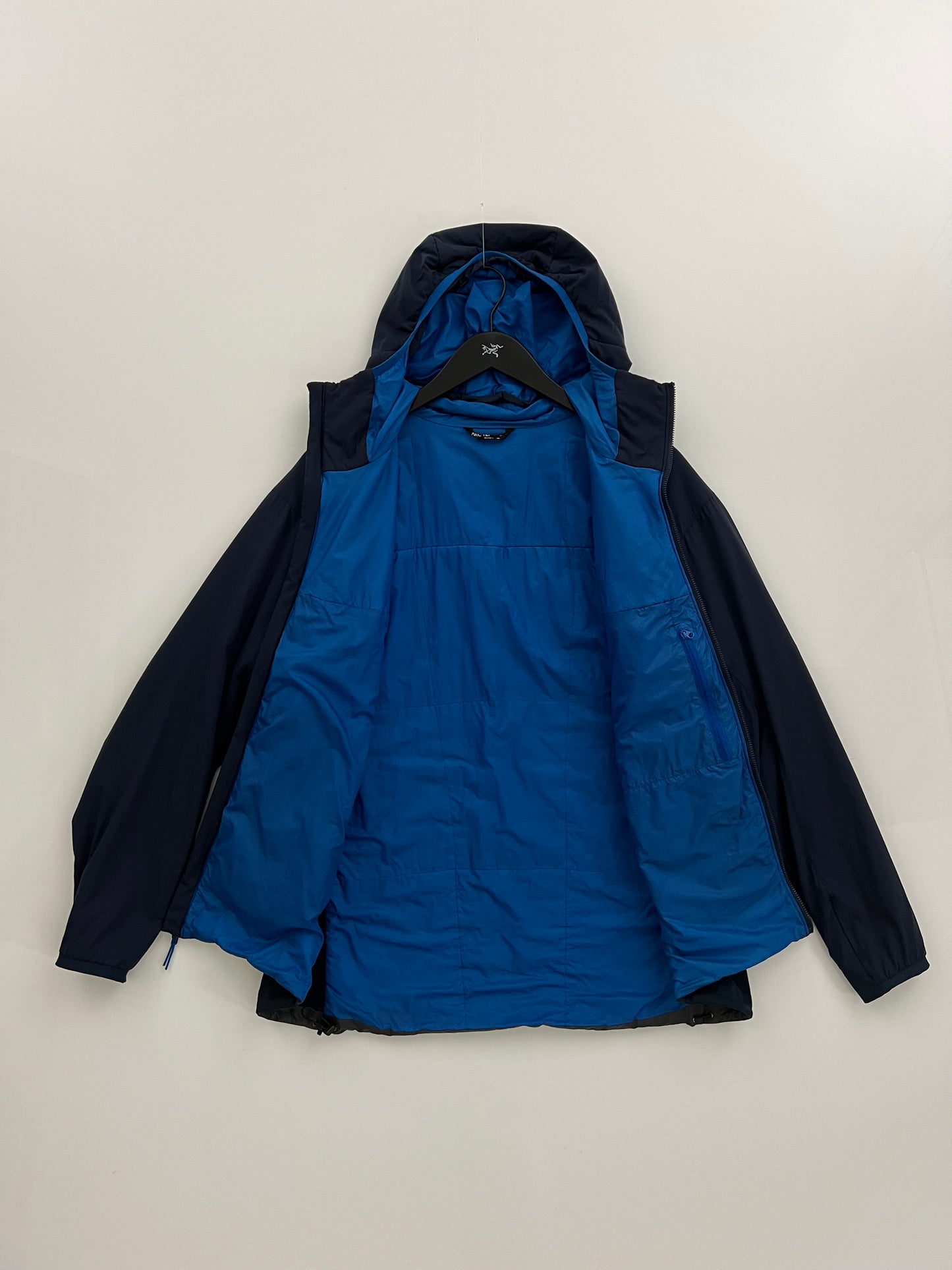 Arc’teryx Atom LT Hoody TUI Blue Men’s XL Extra Large