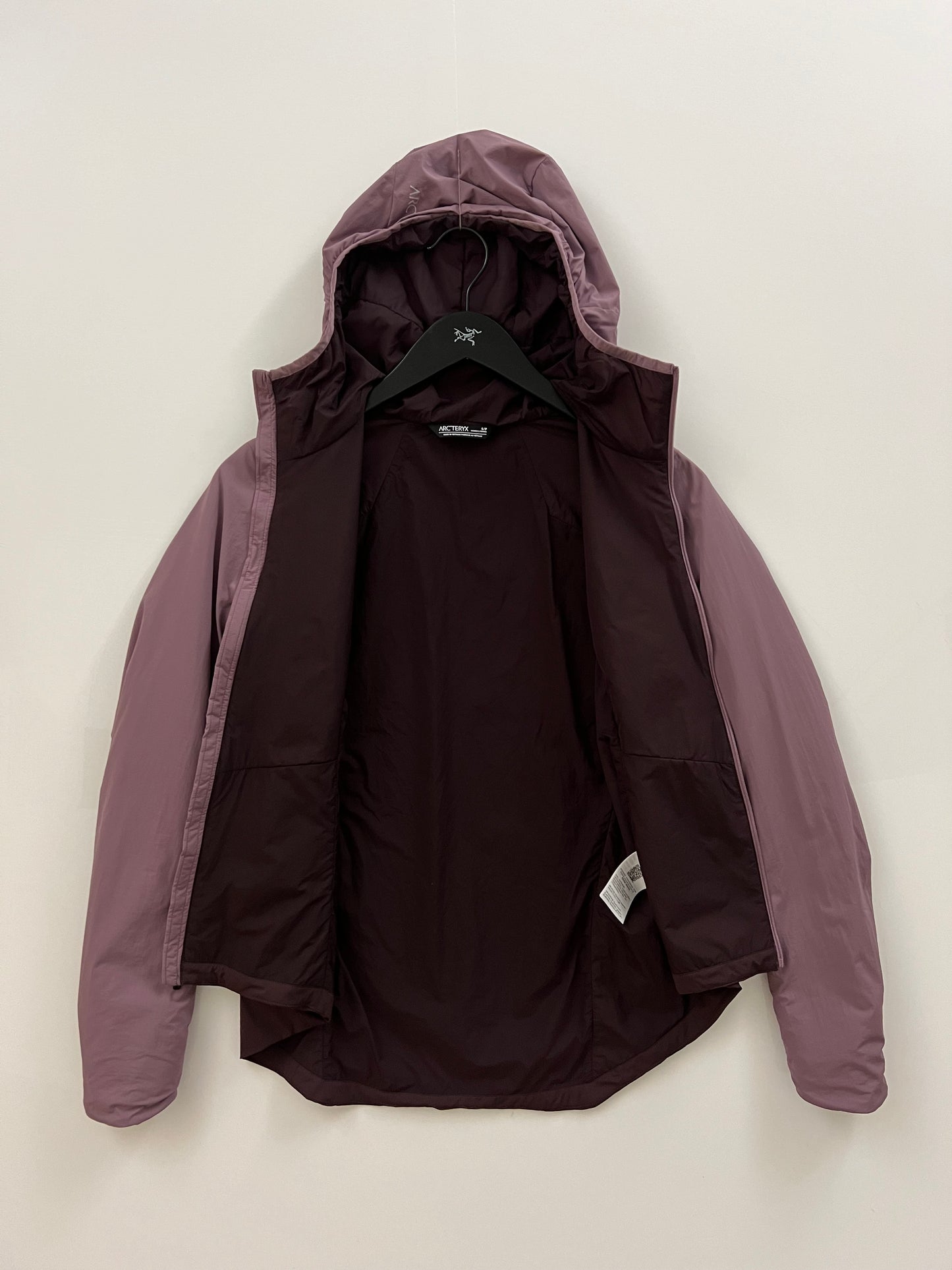 Arc’teryx Norvan Insulated Hoody Interstellar / Phantasm Women’s S Small