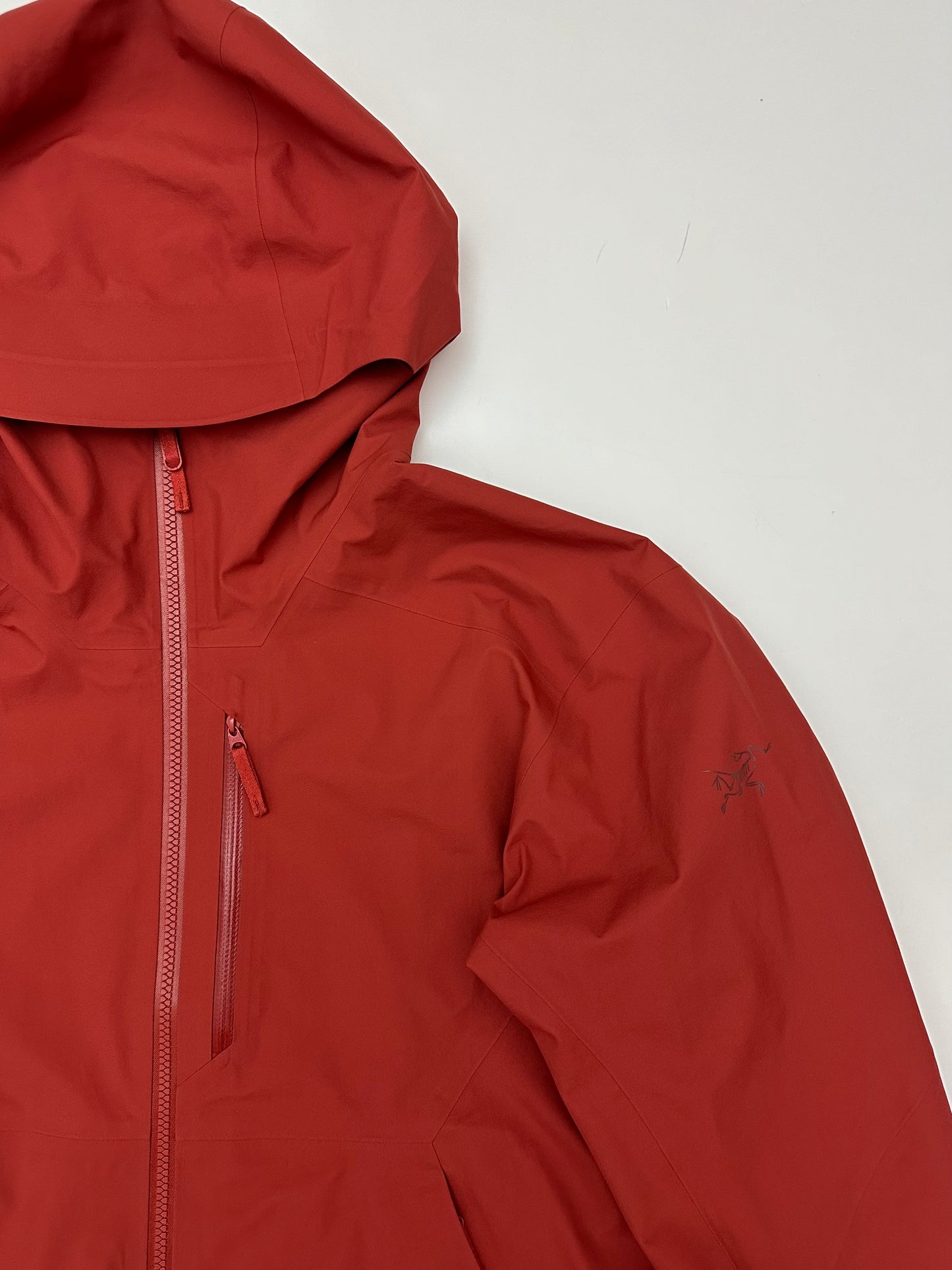 Arc’teryx Ralle Jacket Sedona Red Men’s M Medium Gore-Tex