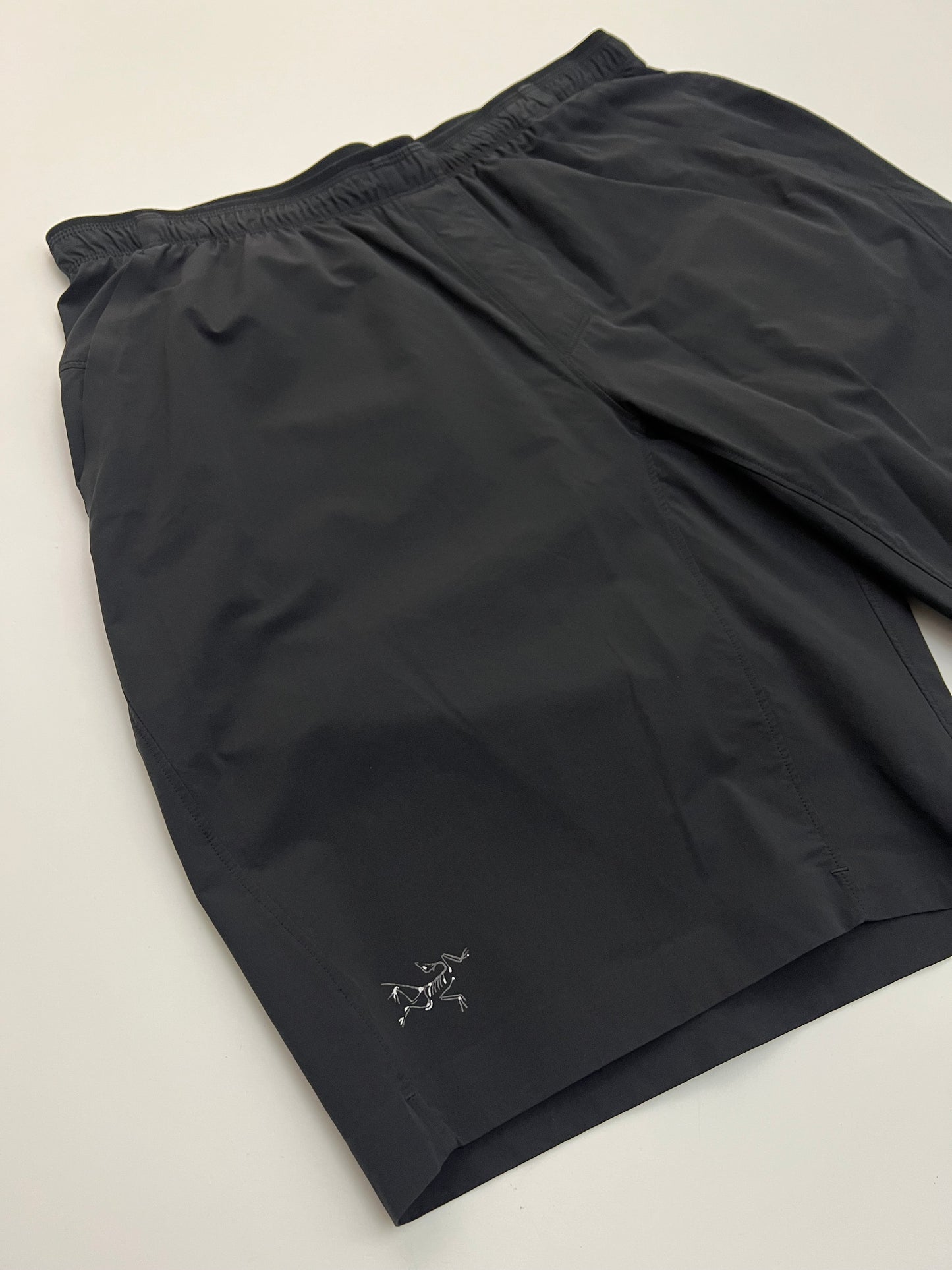 Arc’teryx Aptin Shorts Black Men’s L Large