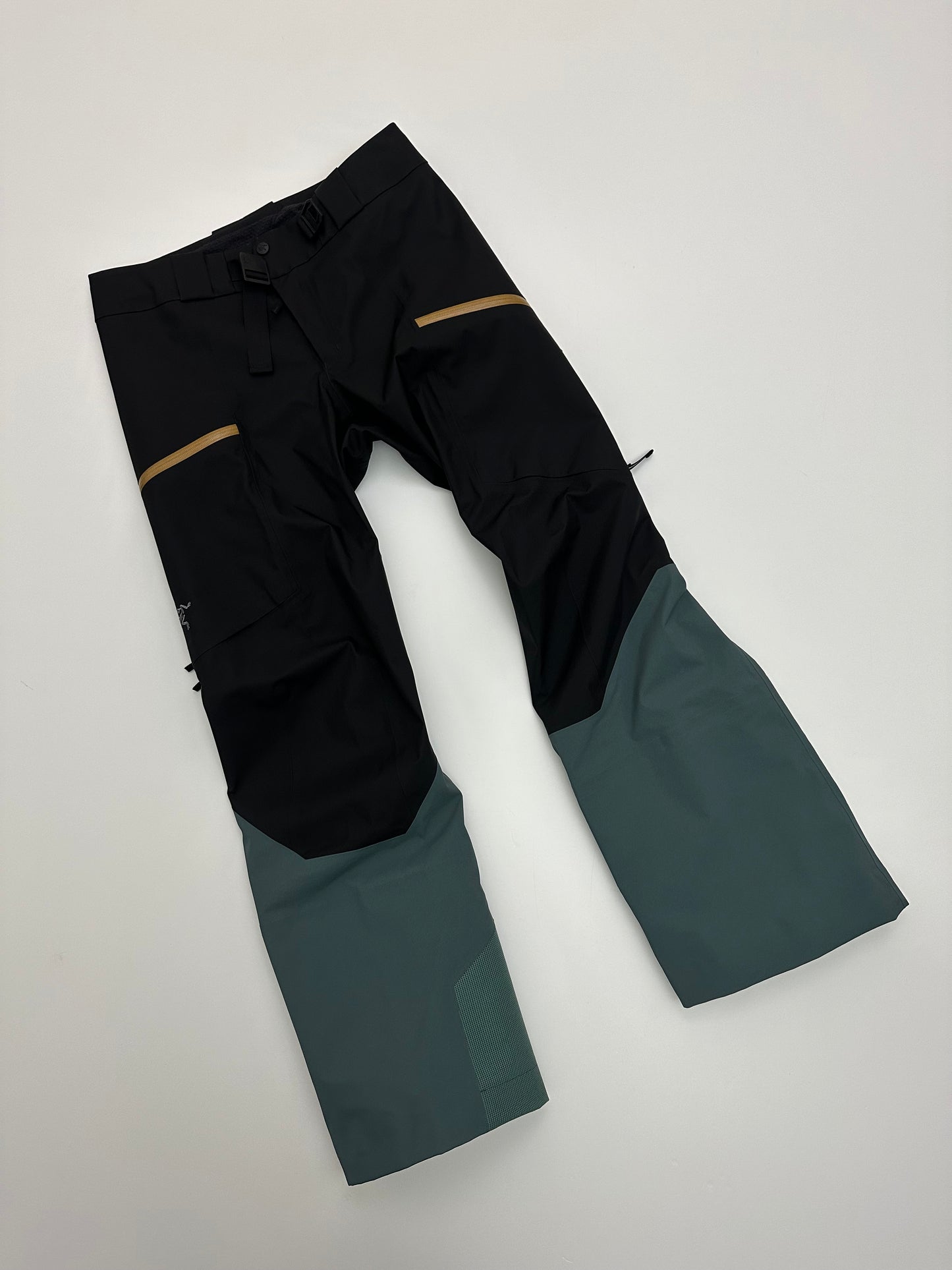 Arc'teryx Sabre Pant Dark Magic Men’s S Small Gore-Tex RECCO