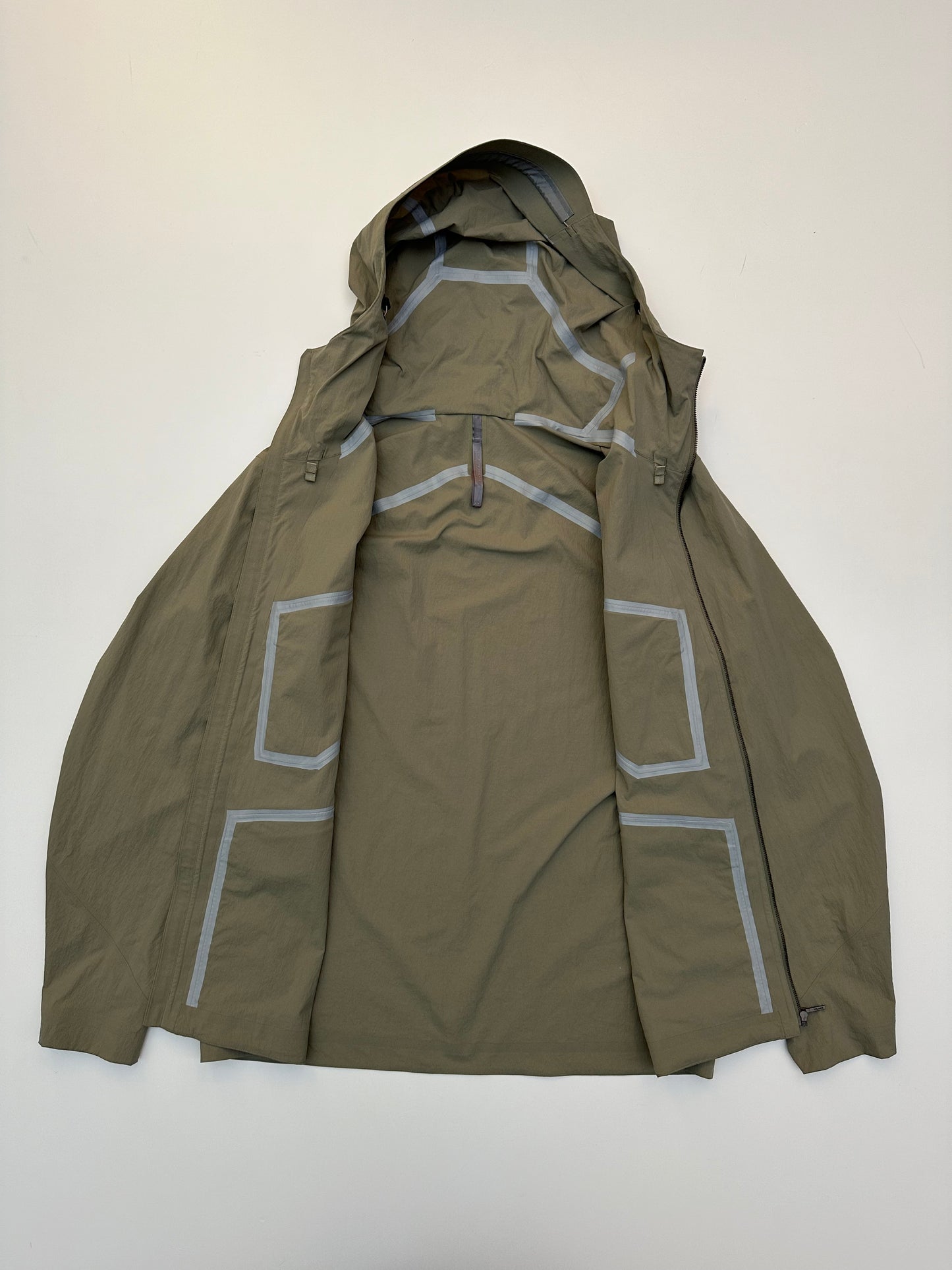 Arc’teryx Veilance Spere LT Hoody Moondust Green Men’s M Medium