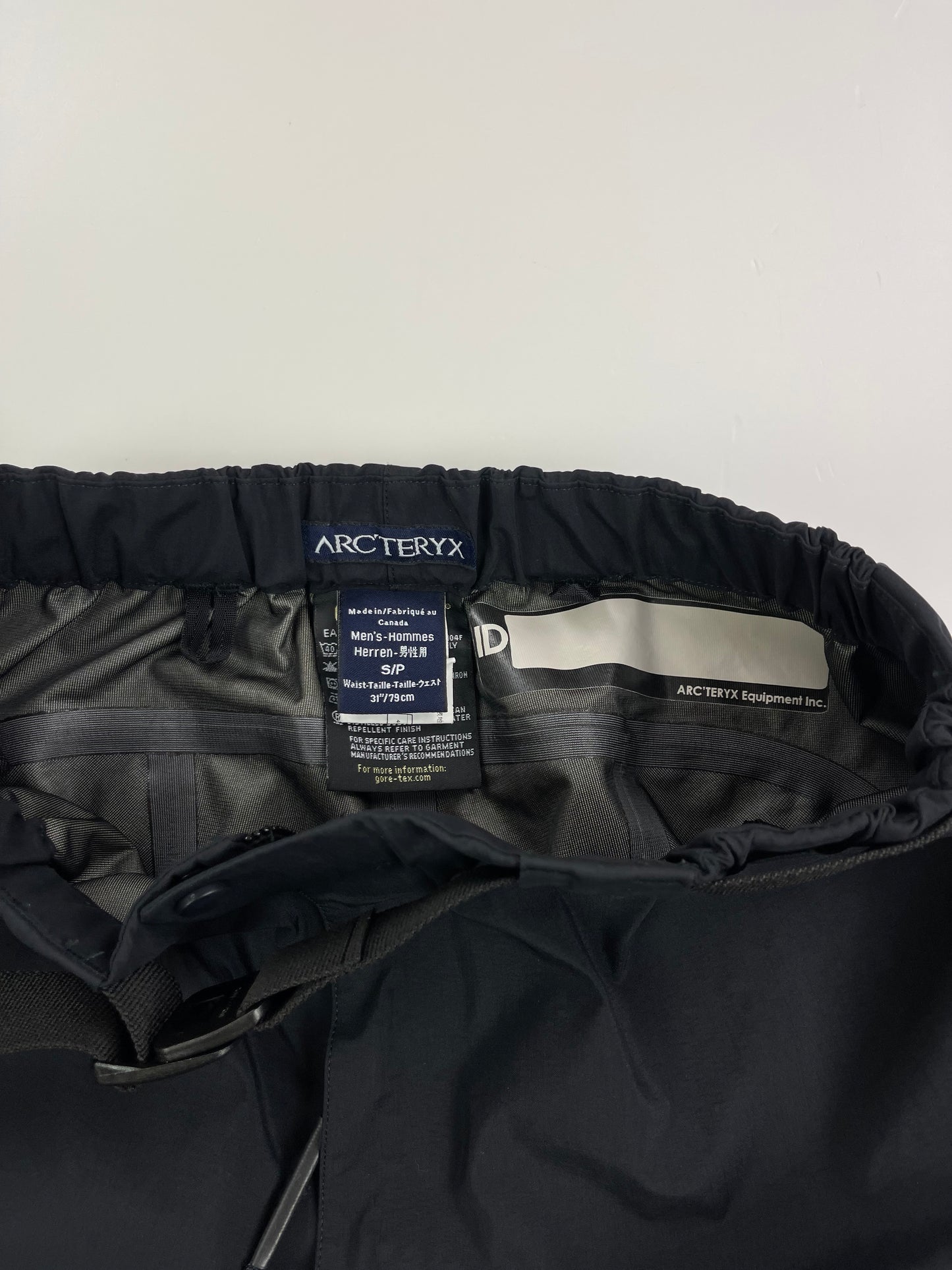 Arc'teryx LEAF Alpha Pant Men’s S Small Black Gore-Tex