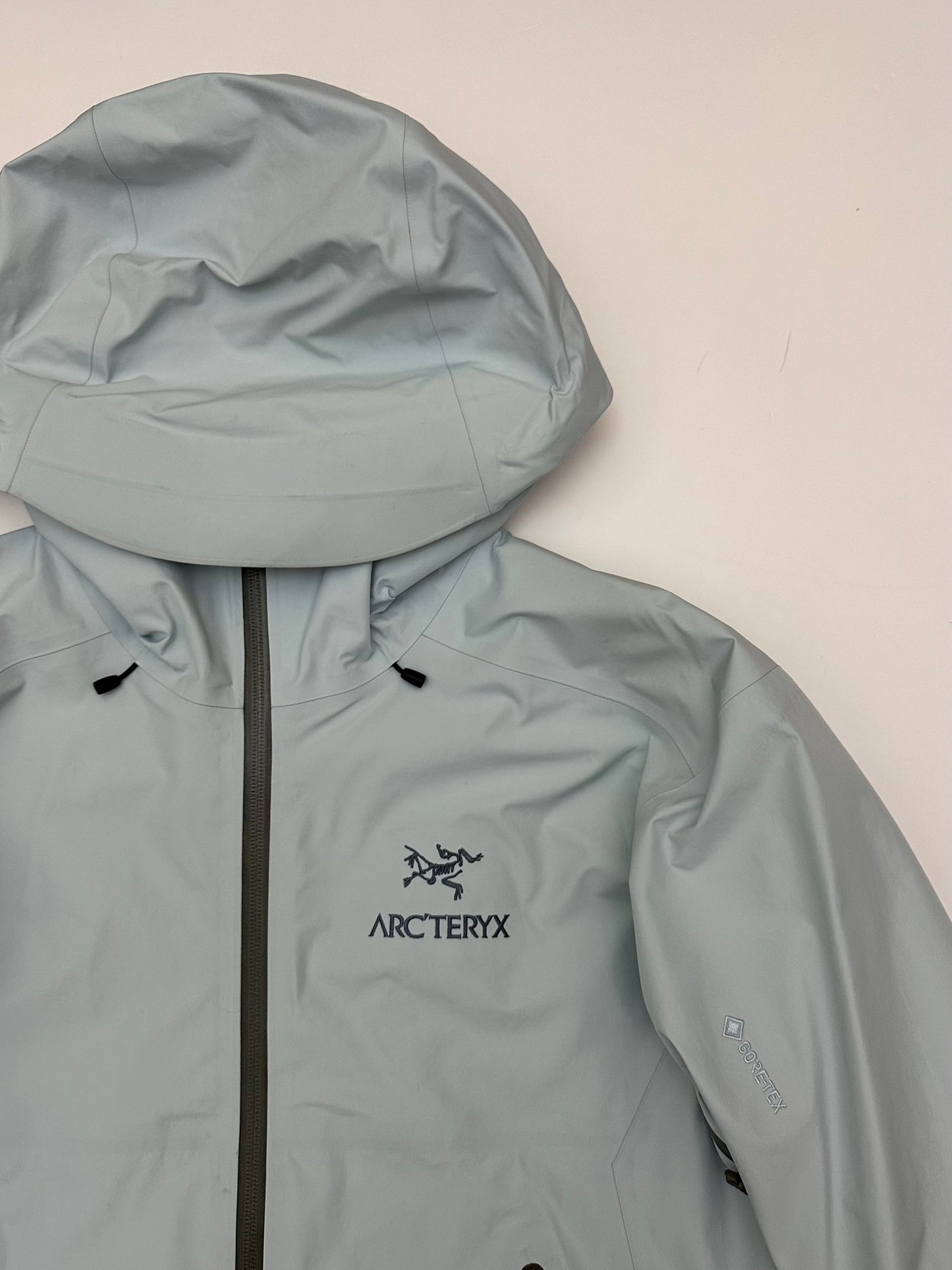 Arc’teryx Beta LT Jacket Ether Blue Men's M Medium Gore-Tex