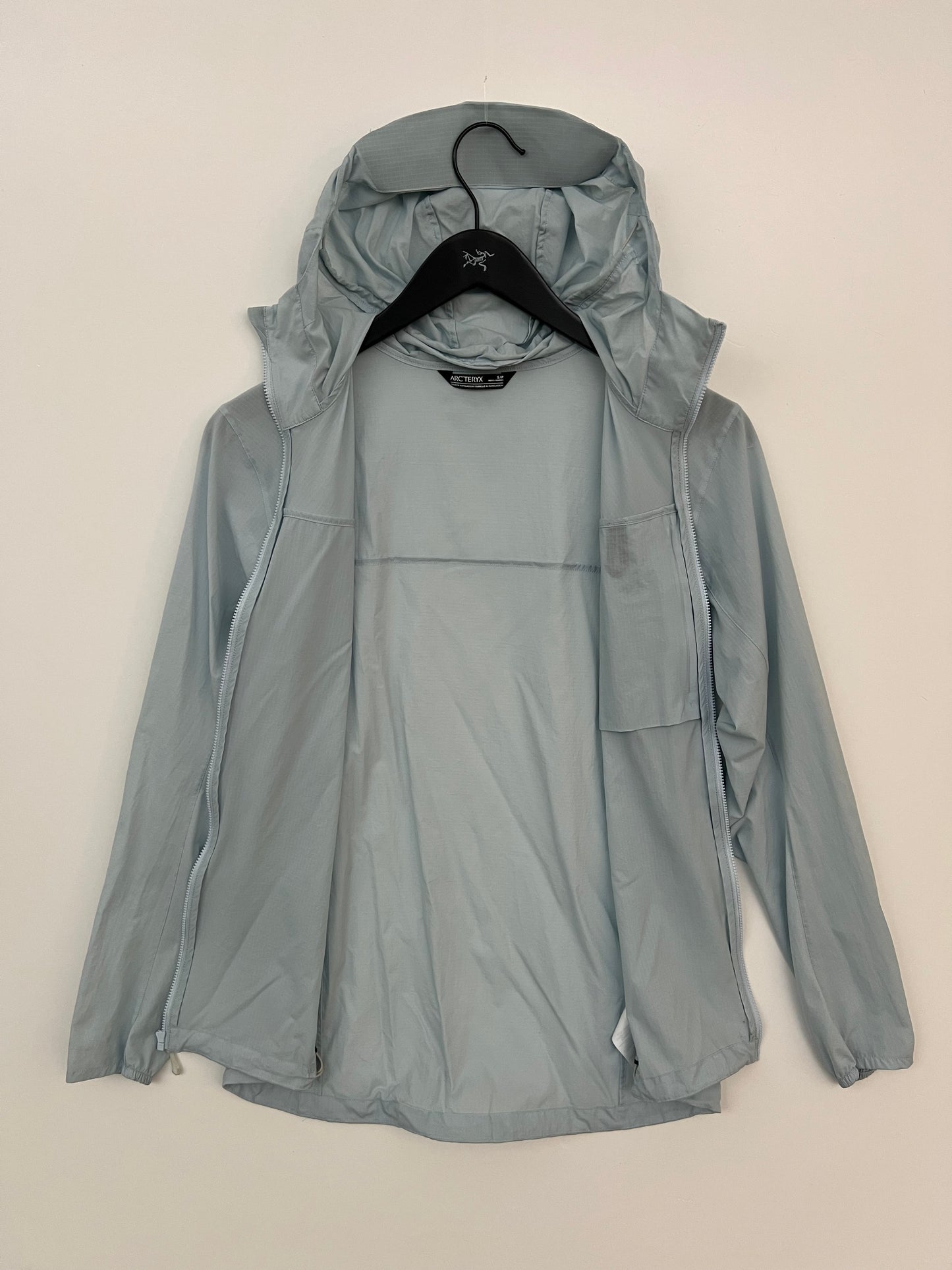Arc’teryx Squamish Hoody Ether Blue Men’s S Small