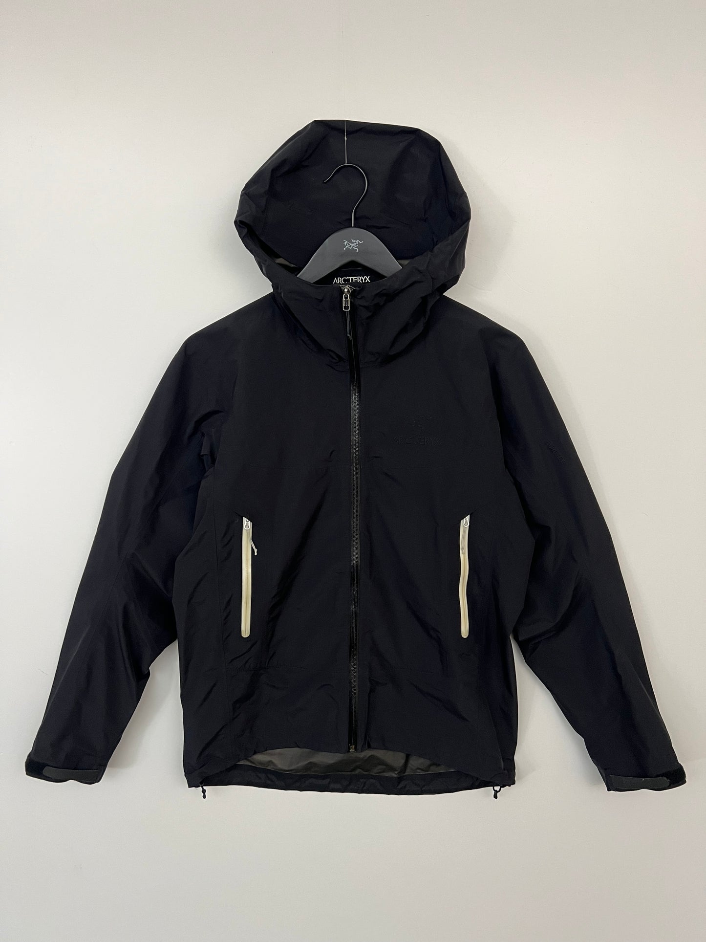 Arc’teryx x Oshman’s Beta SL Jacket Black Men’s S Small Gore-Tex