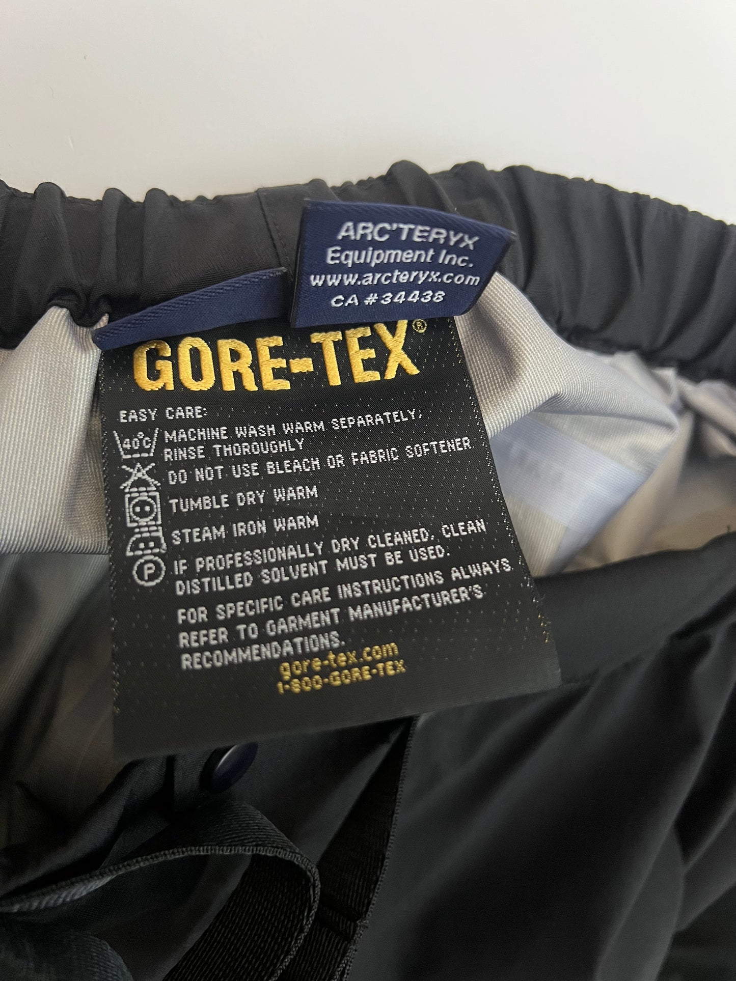 Arc'teryx Sabre Pant Black Men’s L Large Gore-Tex