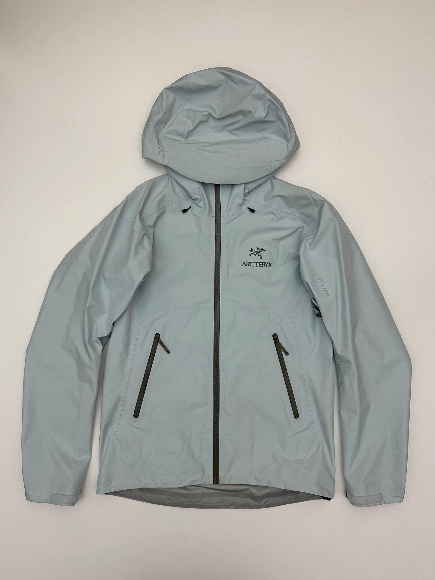 Arc’teryx Beta LT Jacket Ether Blue Men's M Medium Gore-Tex