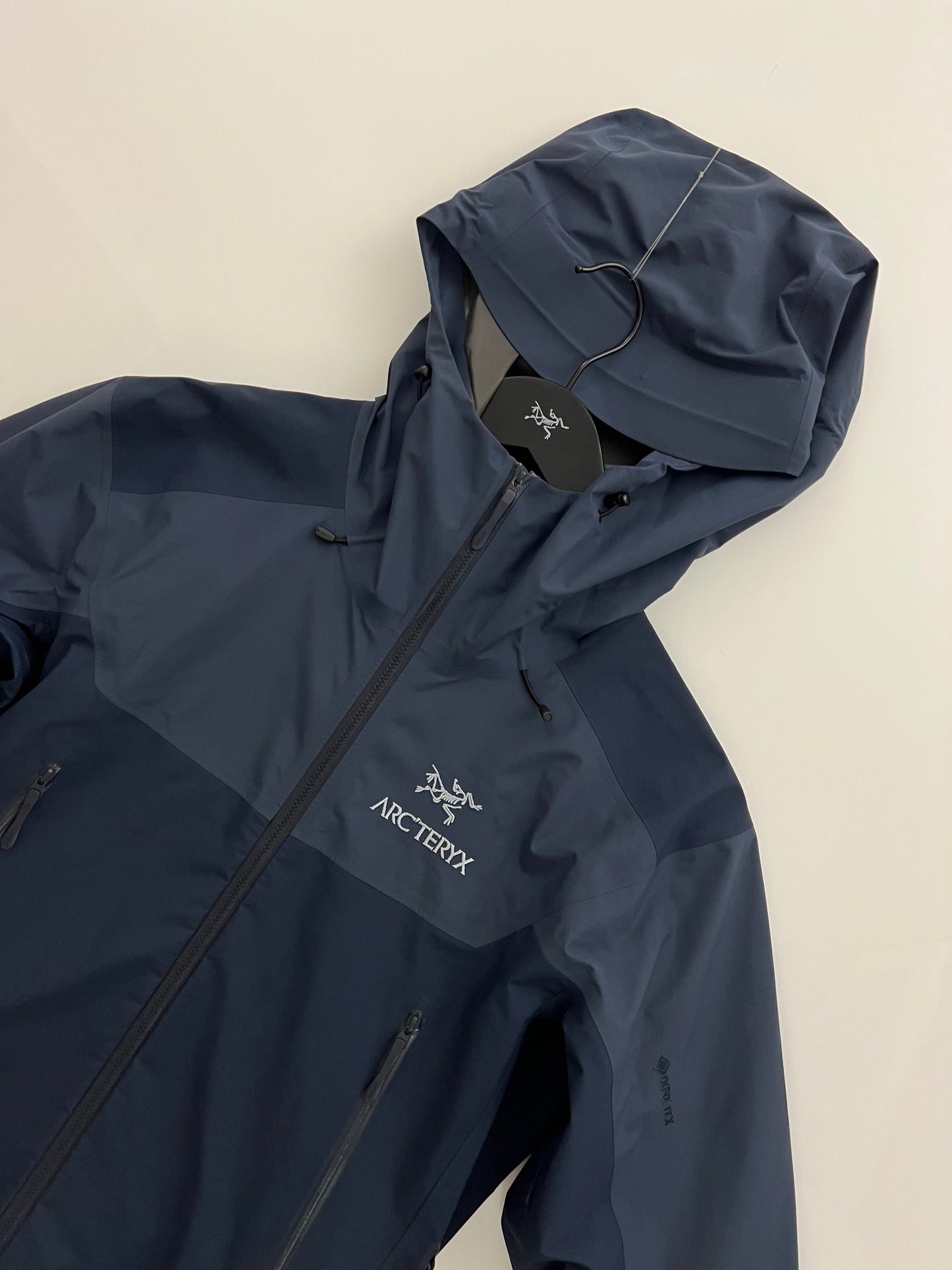 Arc’teryx Beta SL Hybrid Jacket Exosphere Blue Men’s XS Extra Small Gore-Tex