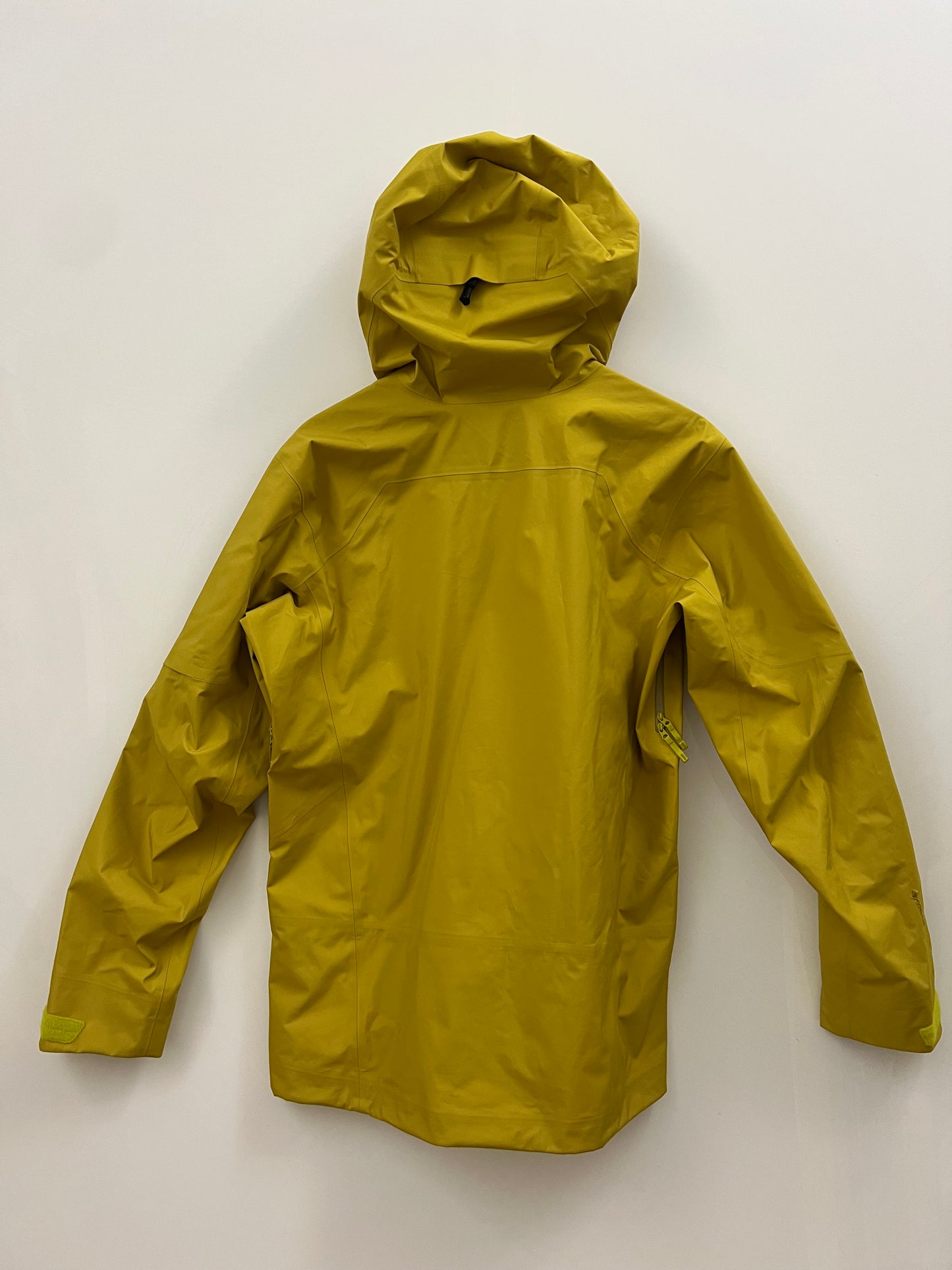 Arc’teryx Sabre Jacket Lampyre Men’s M Medium Gore-Tex RECCO