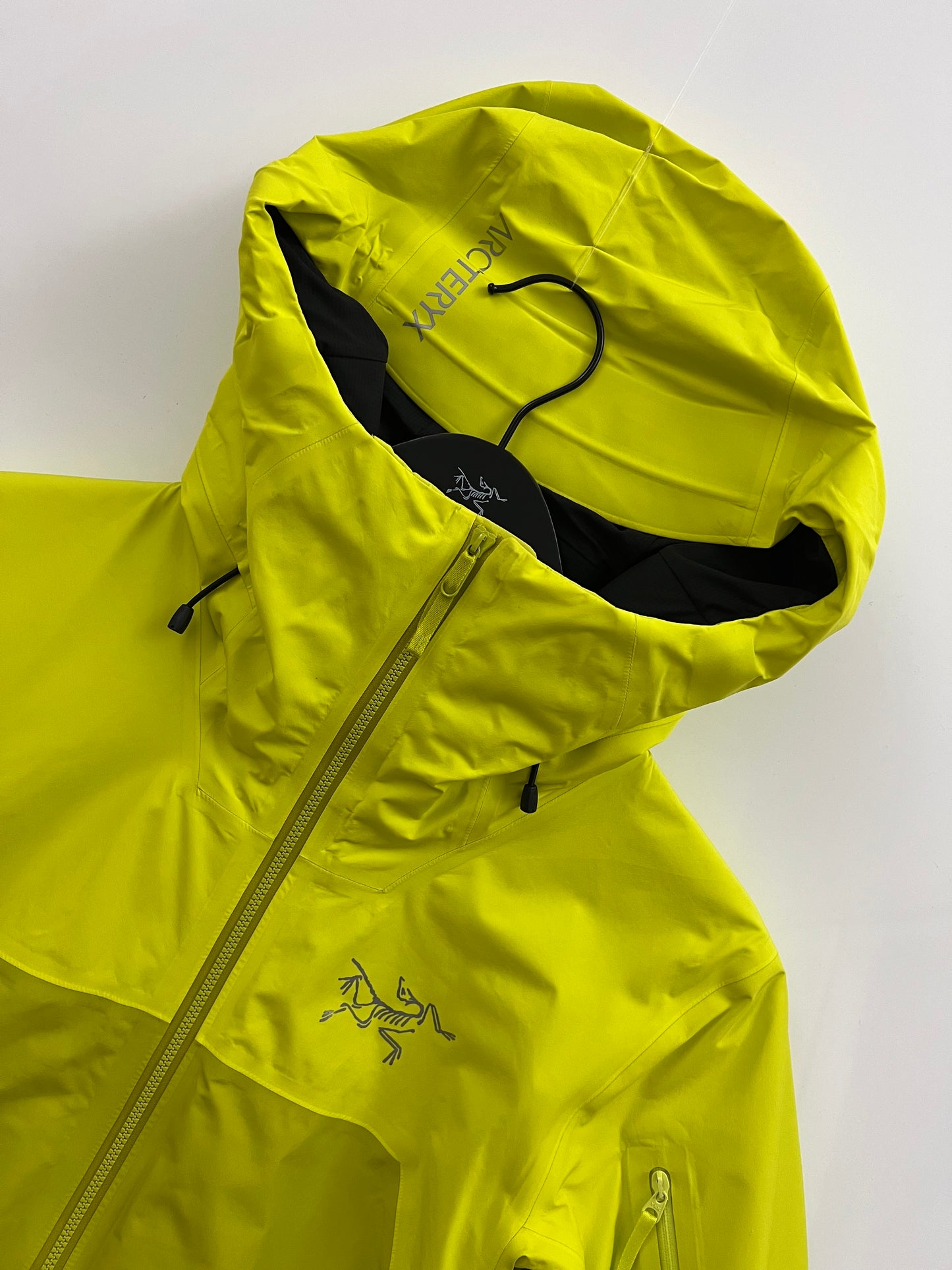 Arc’teryx Shashka IS Jacket Yellow Women’s S Small Gore-Tex Pro RECCO
