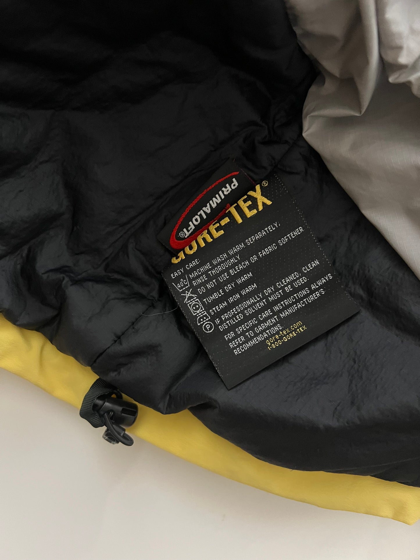 Arc’teryx Primaloft Ski Jacket Butter Yellow Women’s L Large Gore-Tex XCR