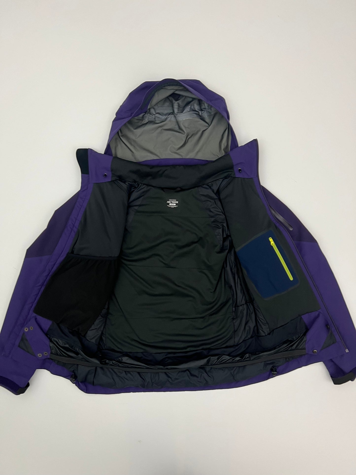 Arc’teryx Mako Jacket Roxo Purple Men's M Medium Gore-Tex Pro RECCO