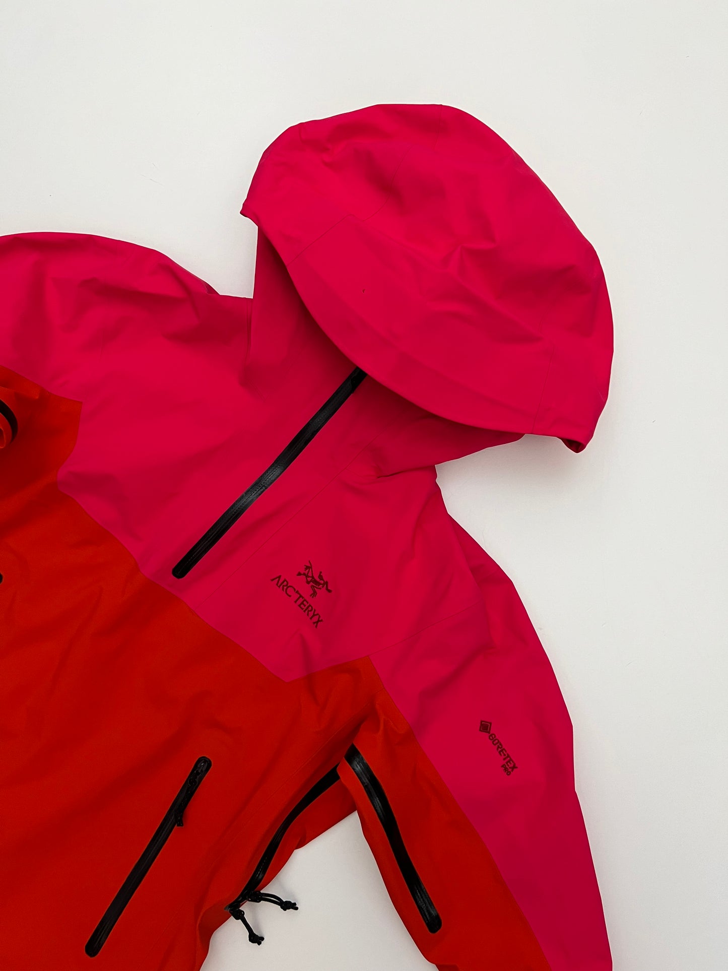 Arc’teryx Alpha Pullover Tourmaline / Phoenix Women’s M Medium Gore-Tex Pro