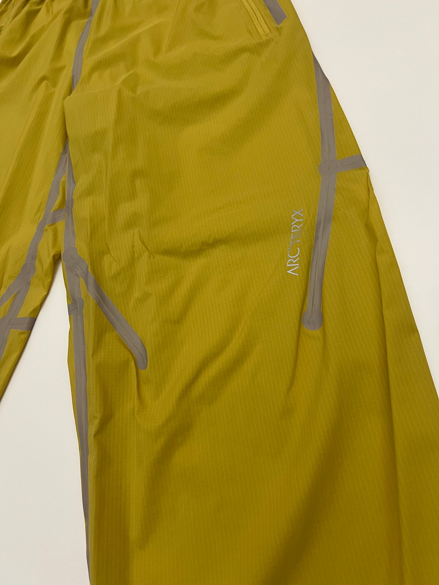 Arc'teryx System A Moroz Overpant Sand Flax Yellow Men’s S Small