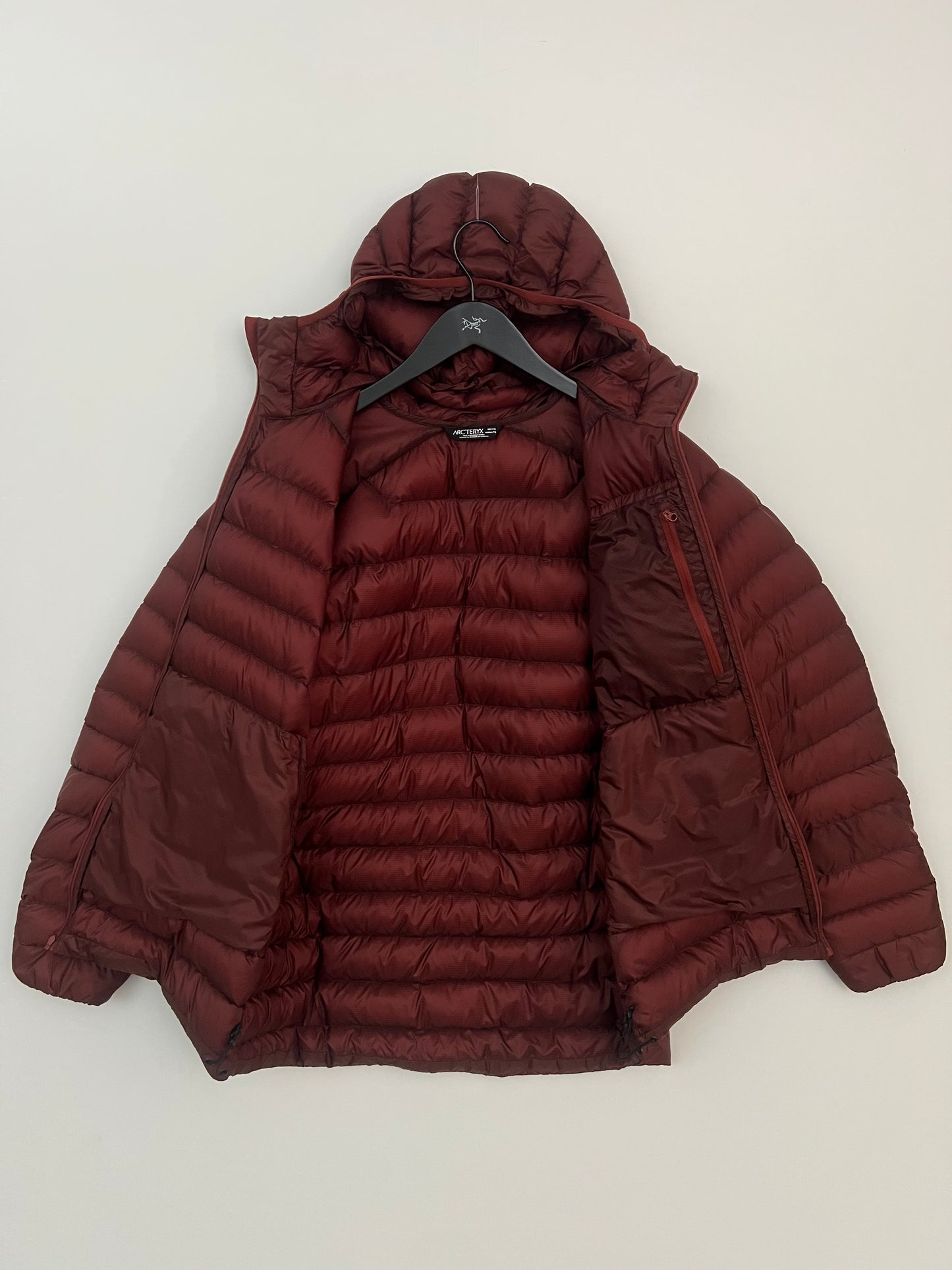 Arc’teryx Cerium LT Hoody Pompeii Red Men’s XL Extra Large