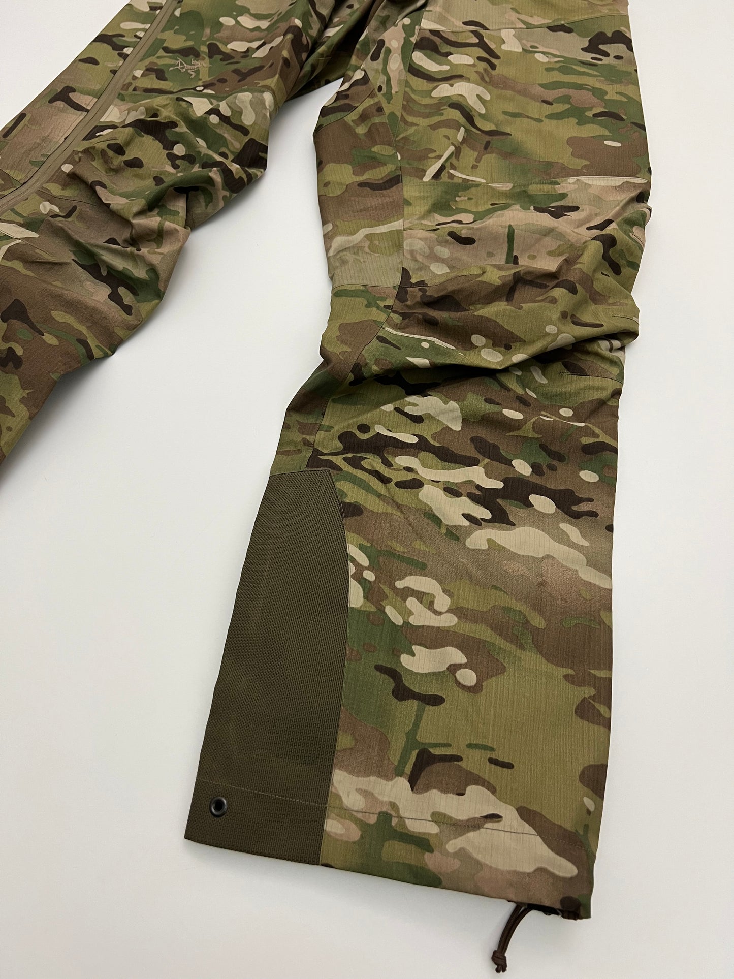 Arc'teryx LEAF Alpha Pant Multicam Men’s M Medium Gore-Tex