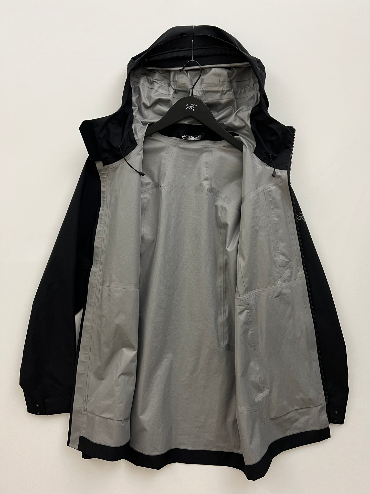 Arc’teryx Sawyer Coat Black Men’s M Medium Gore-Tex