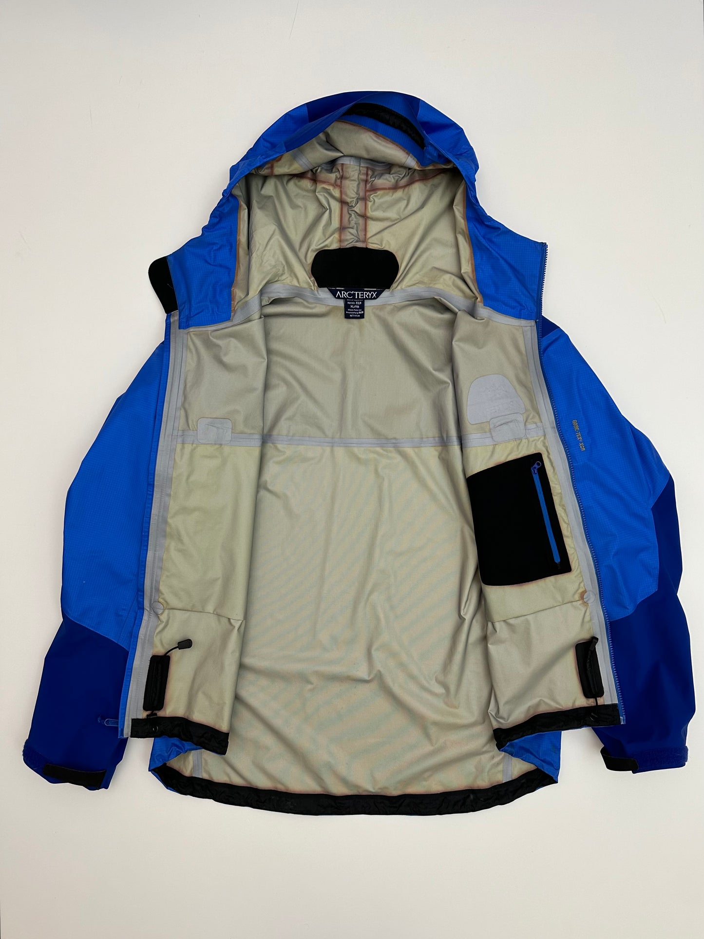 Arc’teryx Alpha LT Jacket Azul Blue Men’s XL Gore-Tex XCR