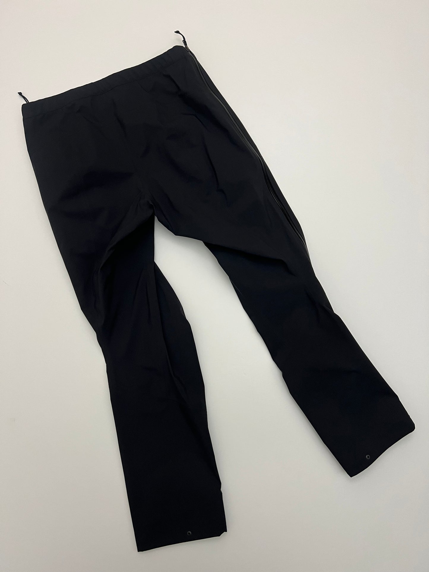 Arc'teryx Beta Pant Black Men’s M Medium Short Gore-Tex