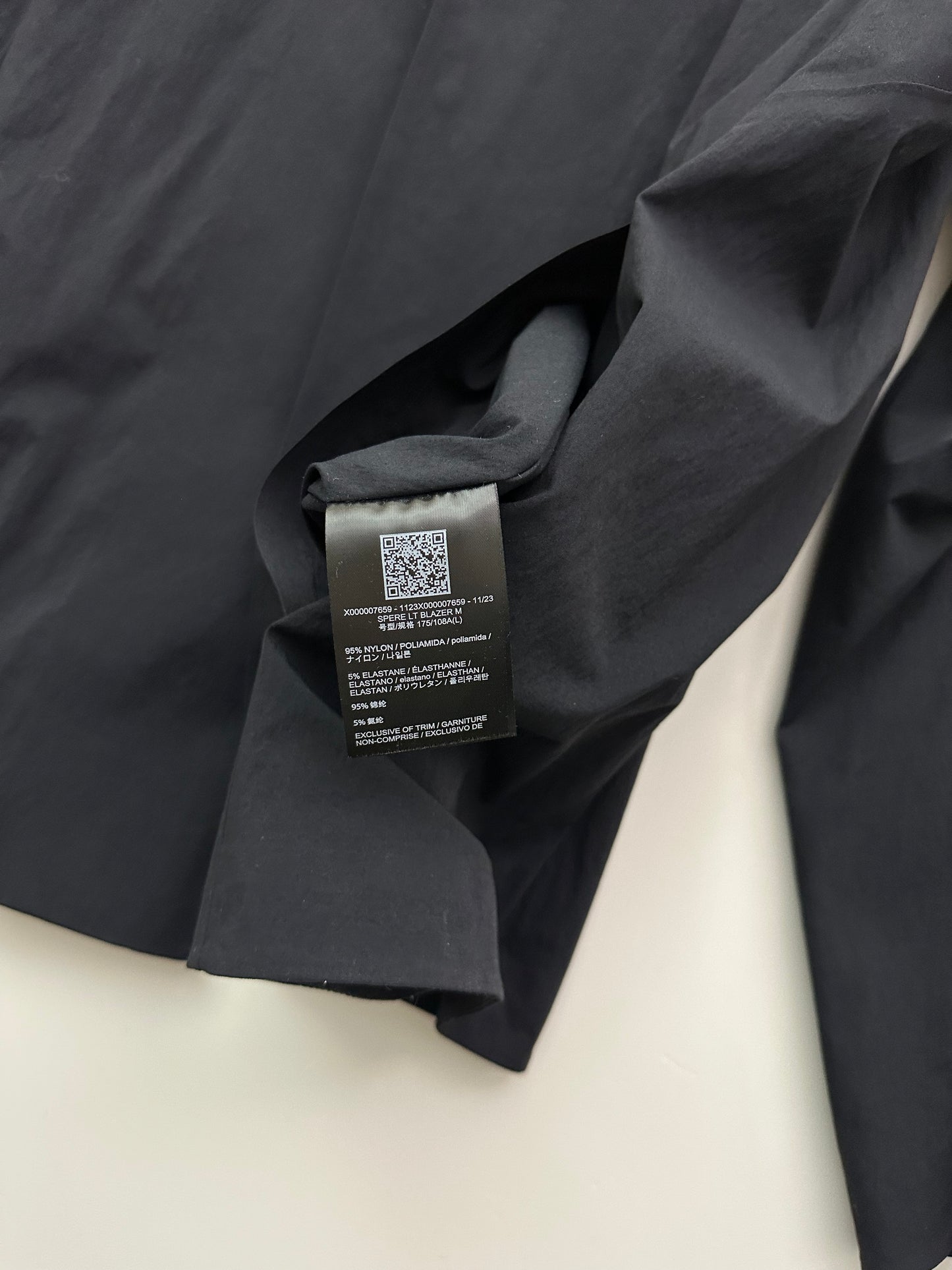 Arc’teryx Veilance Spere LT Blazer Black Men’s L Large