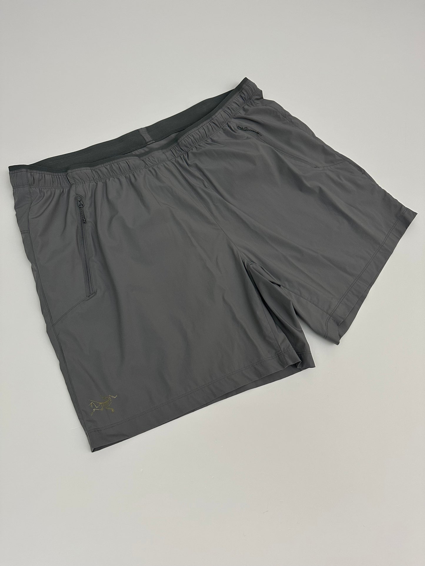 Arc’teryx Incendo Shorts 7” Grey Men’s XXL