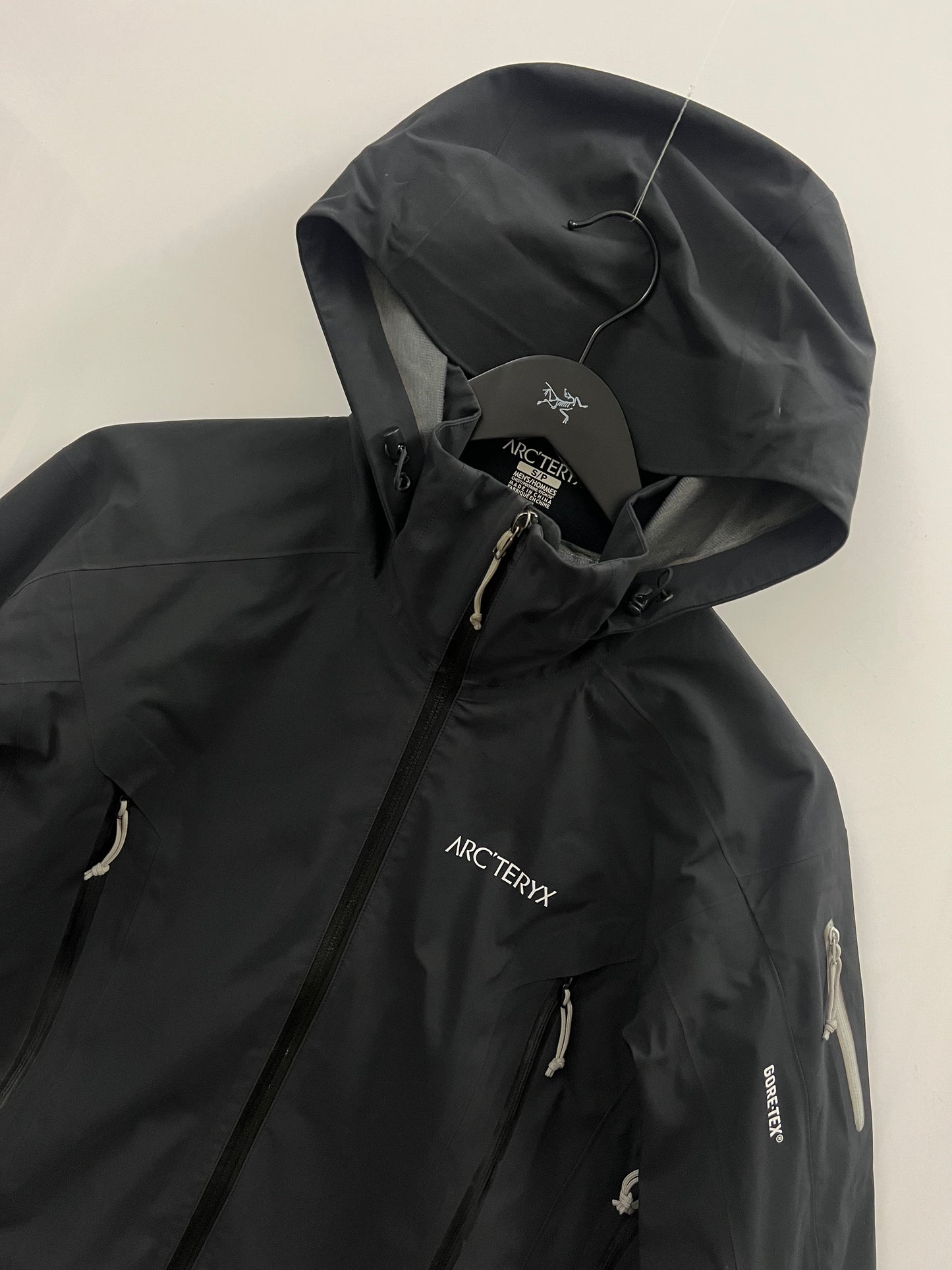 Arc’teryx Stingray Jacket Black Men’s S Small Gore-Tex RECCO