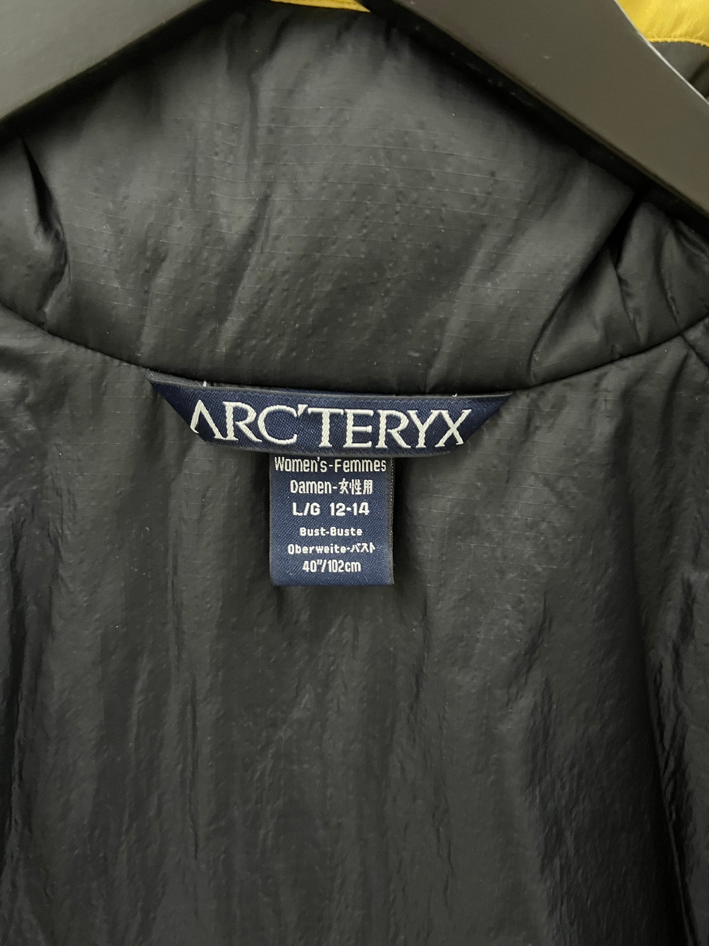 Arc’teryx Primaloft Ski Jacket Butter Yellow Women’s L Large Gore-Tex XCR