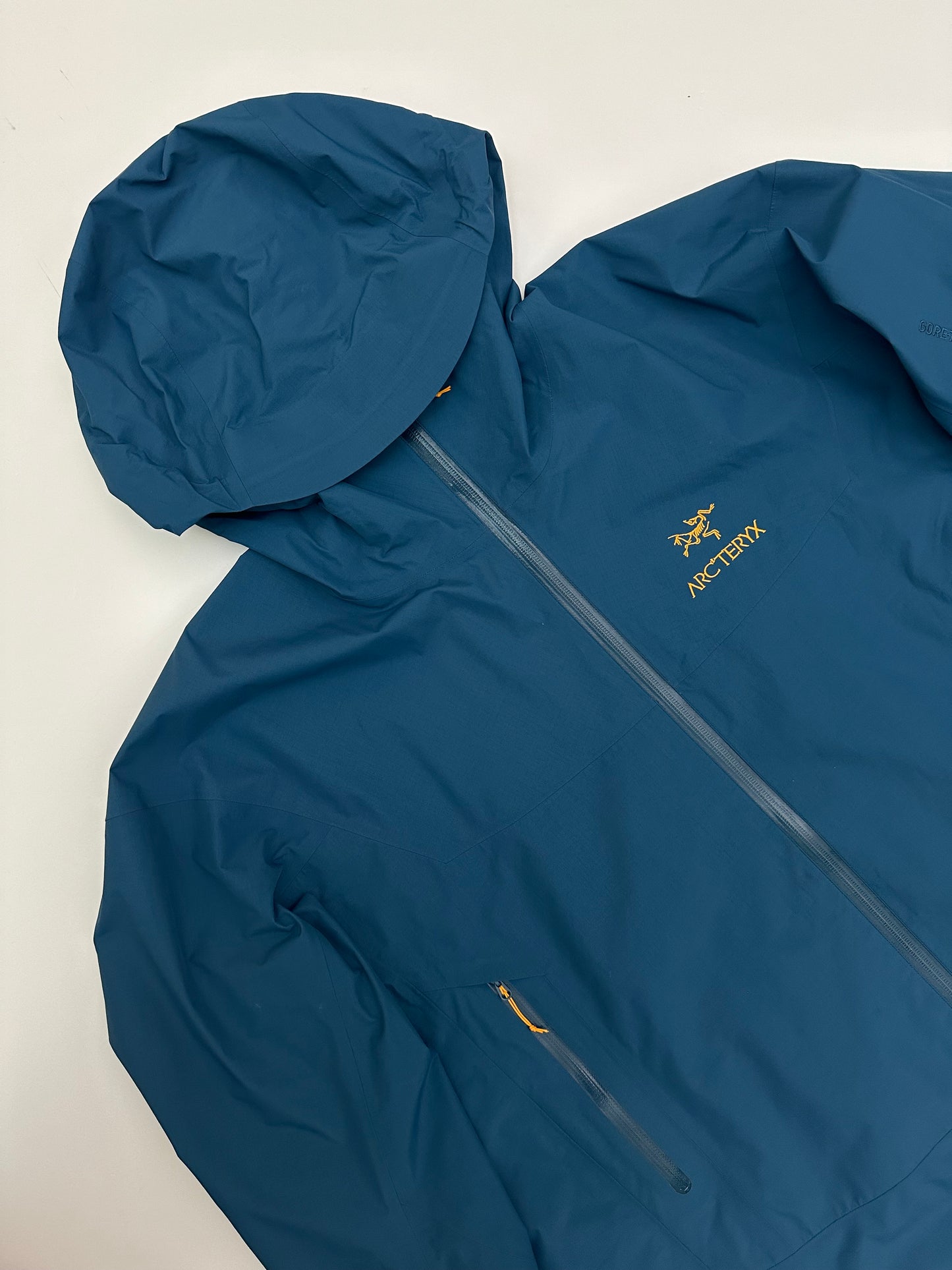 Arc’teryx Beta SL Jacket Blue Men’s XXL 2XL Gore-Tex