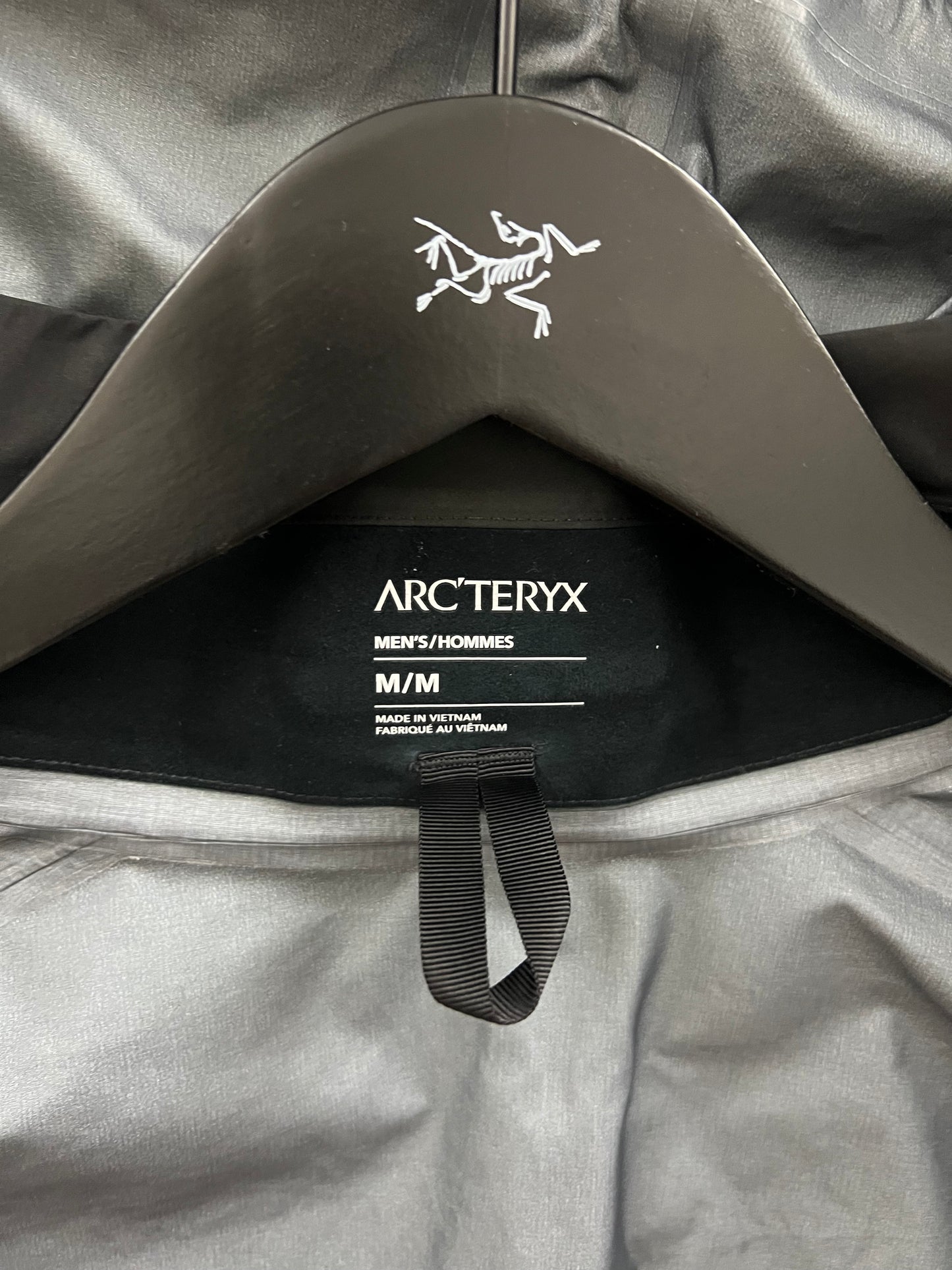Arc’teryx Beta AR Jacket Black-Multi Men’s M Medium Gore-Tex Pro RECCO