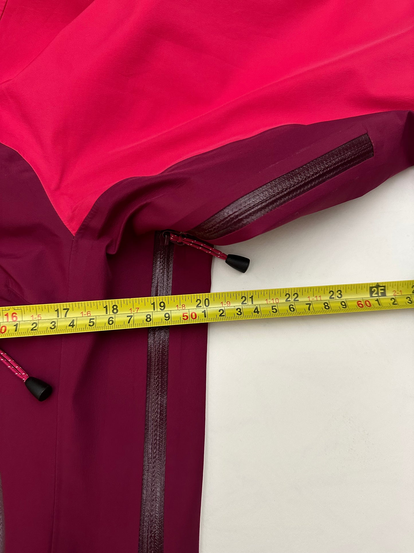 Mountain Equipment Havoc GORE-TEX C-Knit Waterproof Jacket Crimson Red Size M