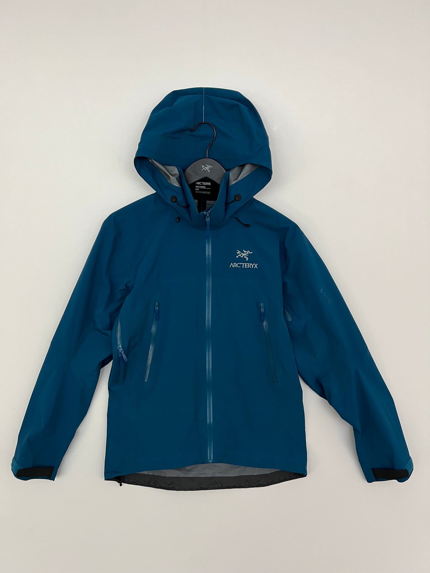 Arc’teryx Beta AR Jacket Forcefield Men’s S Small Gore-Tex Pro RECCO
