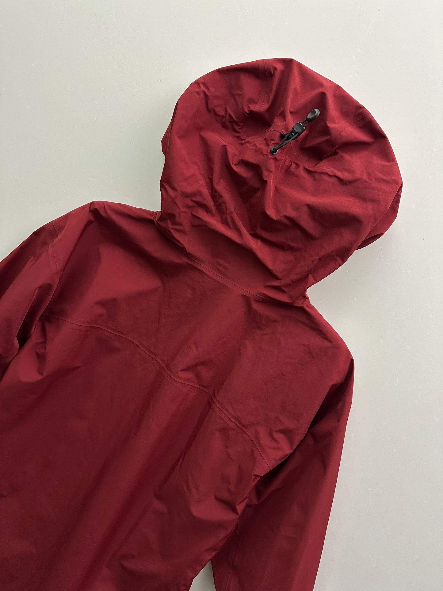 Arc’teryx Beta LT Jacket Bordeaux Red Men’s XL Extra Large Gore-Tex