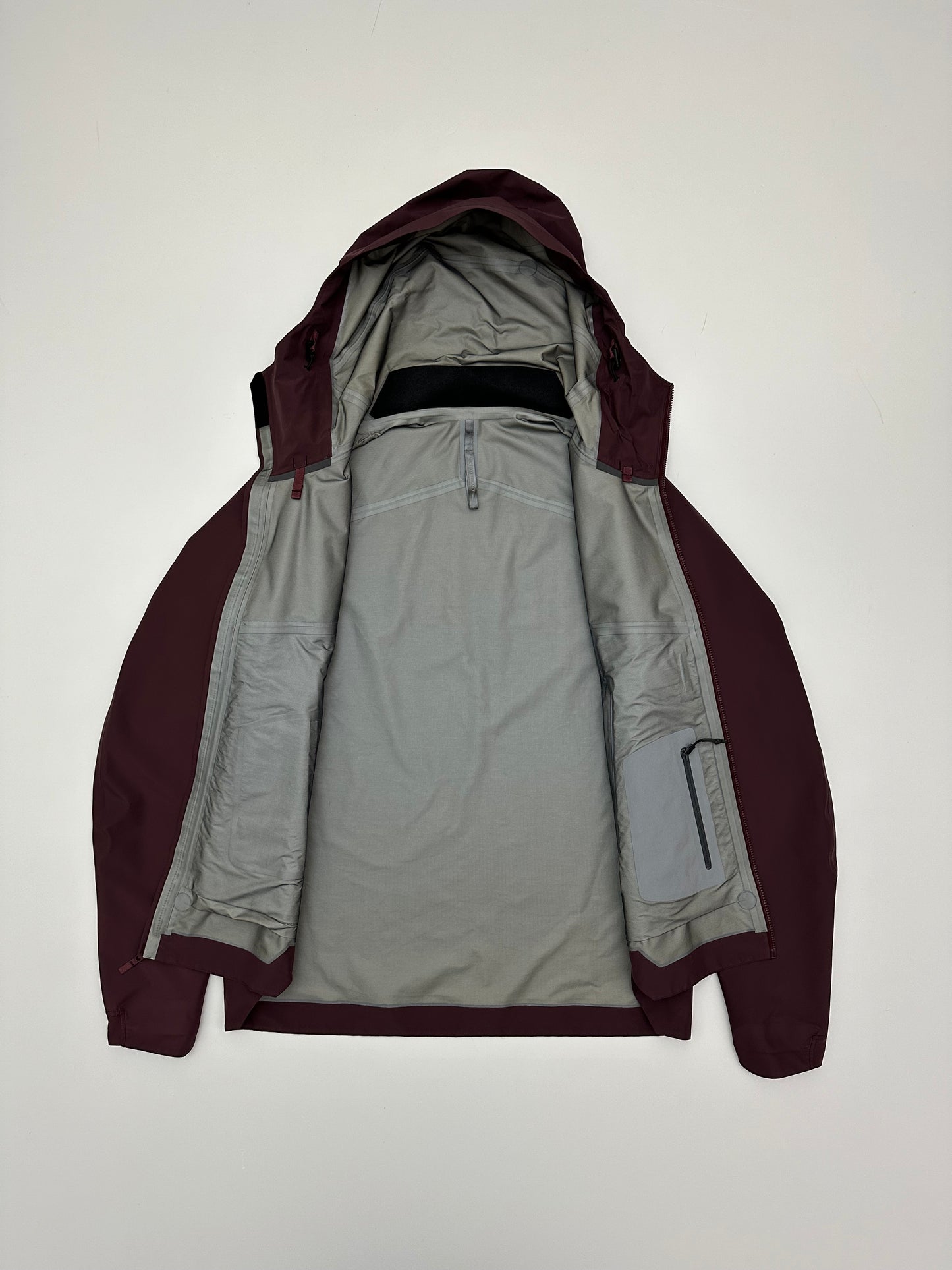 Arc’teryx Arris Jacket Rosewood Men’s S Small Gore-Tex