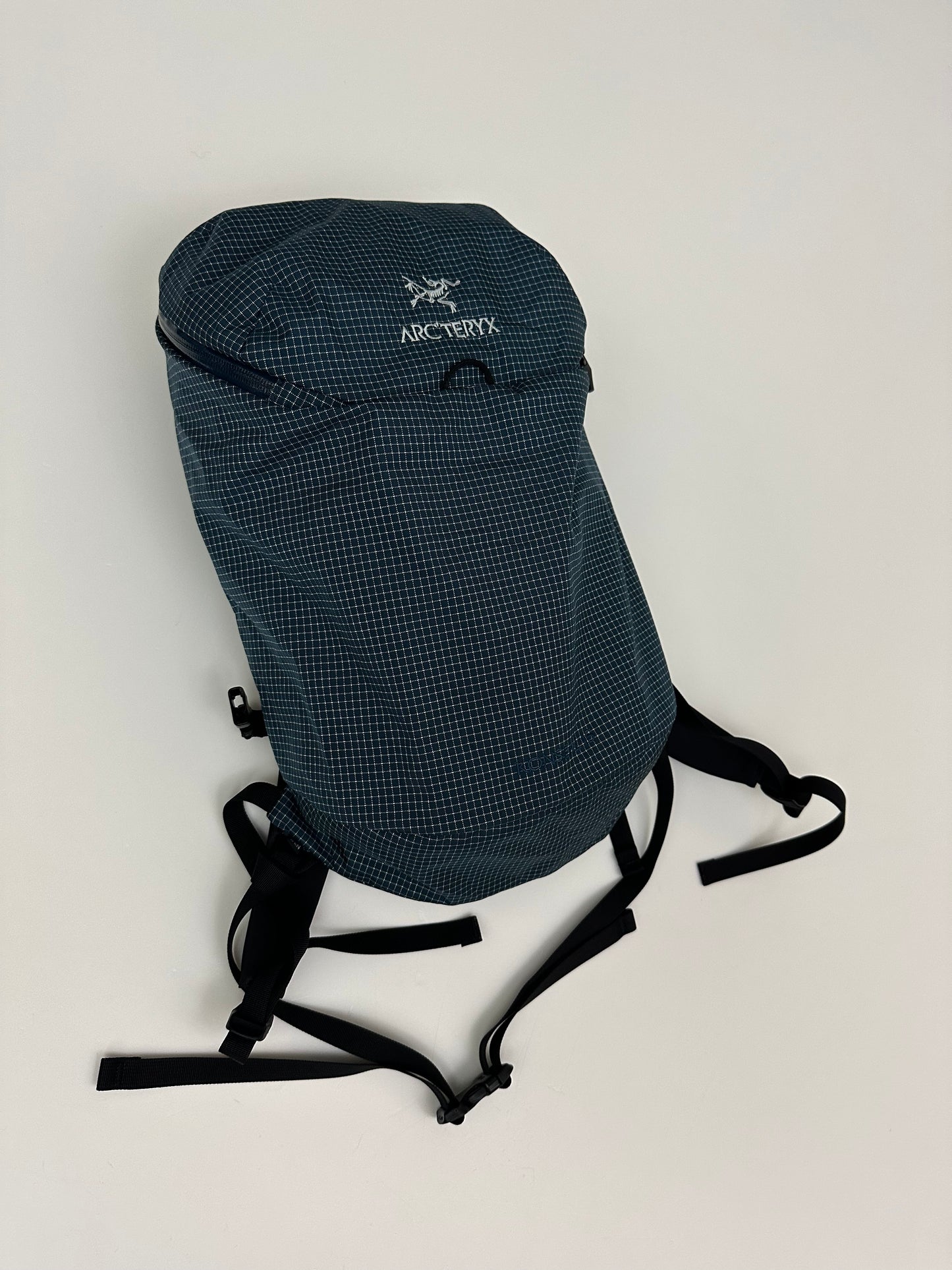 Arc’teryx Konseal 15 Backpack Blue