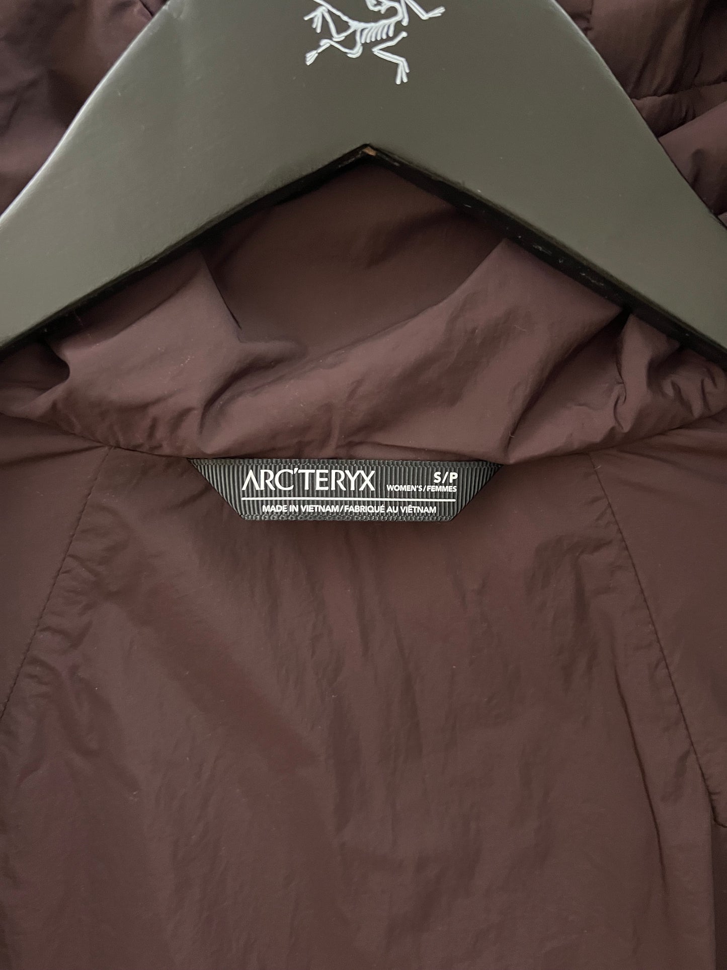 Arc’teryx Norvan Insulated Hoody Interstellar / Phantasm Women’s S Small