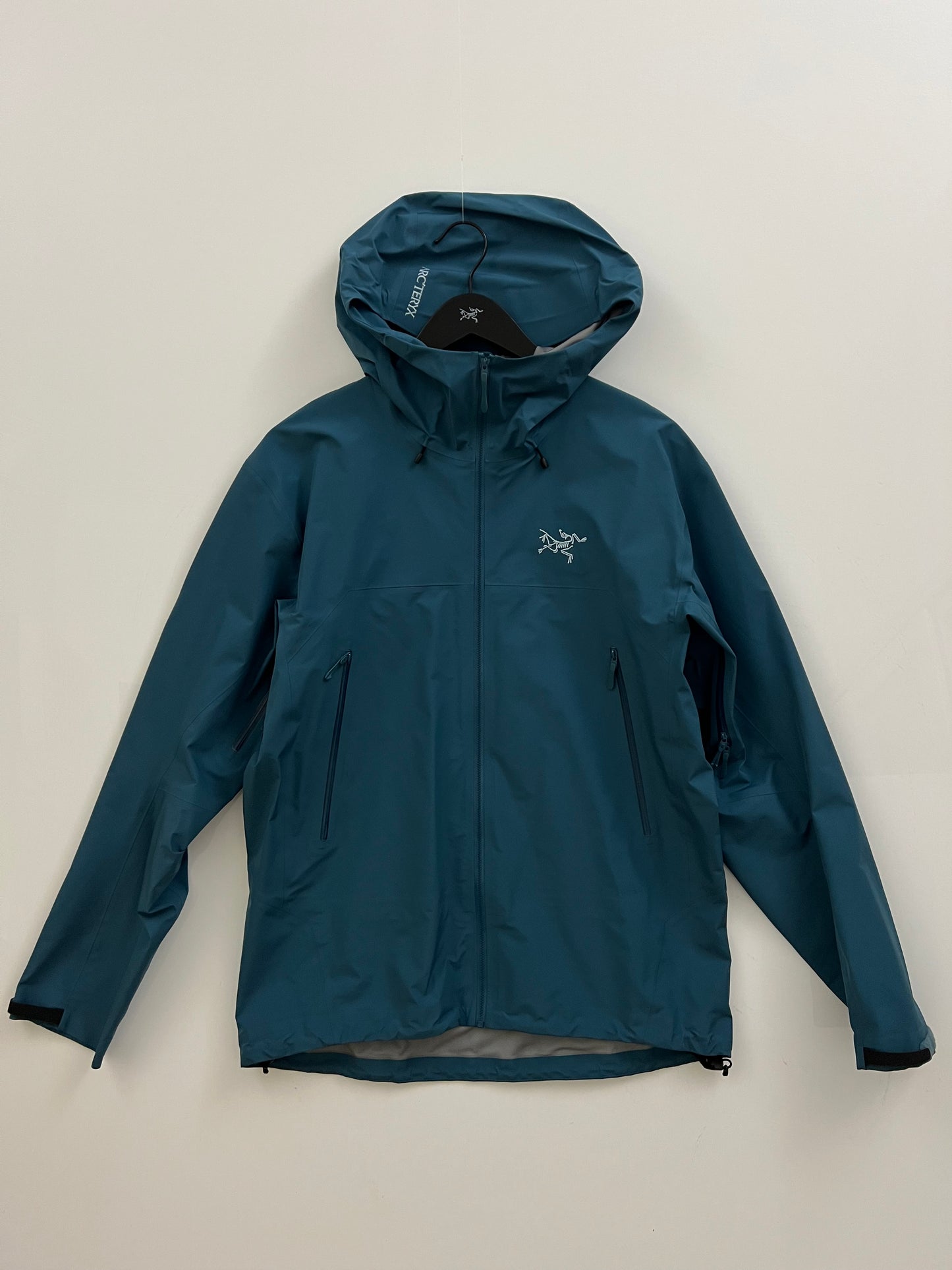 Arc’teryx Beta Lightweight Jacket Blue Men’s L Large Gore-Tex RECCO