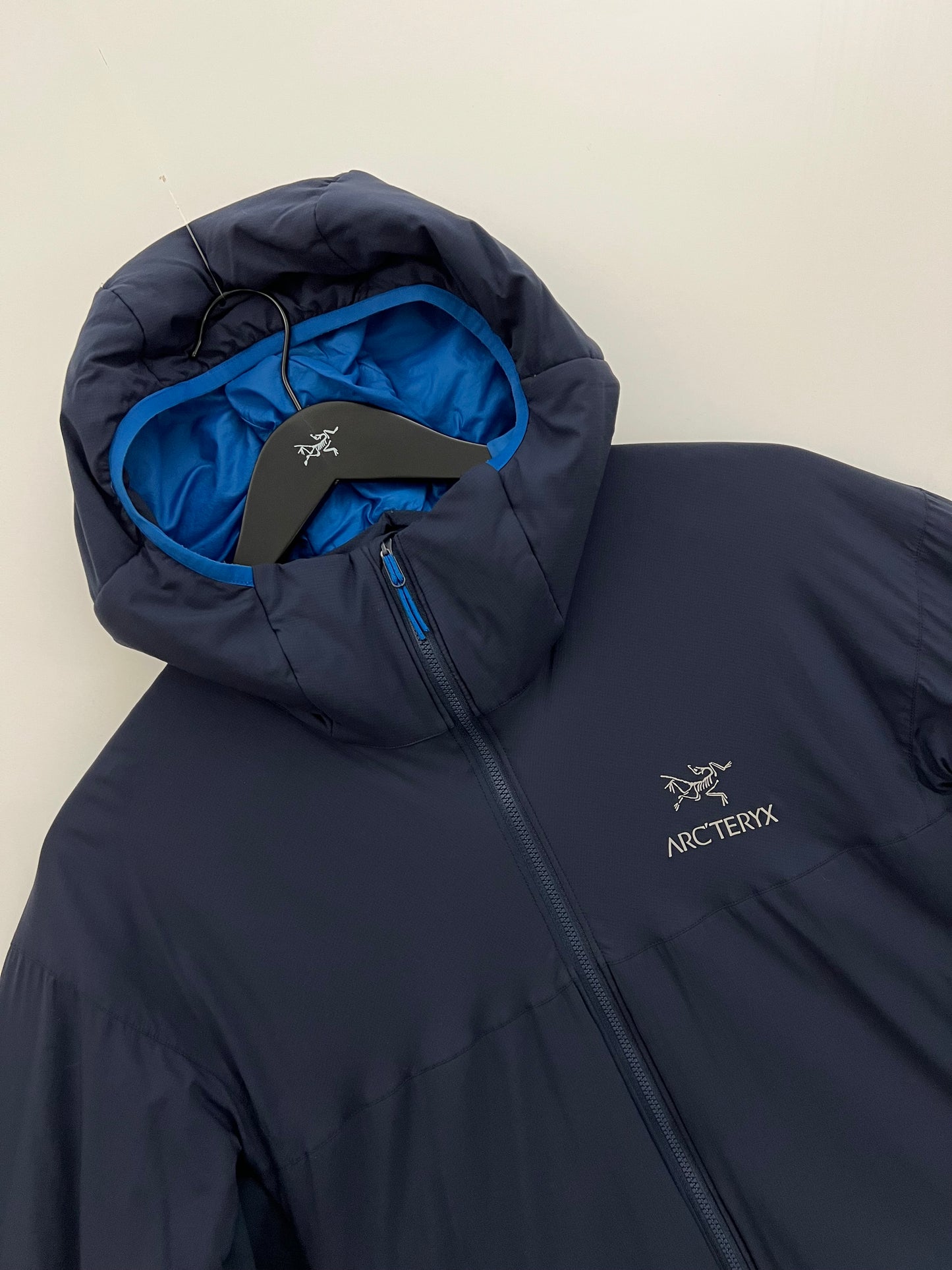 Arc’teryx Atom LT Hoody TUI Blue Men’s XL Extra Large