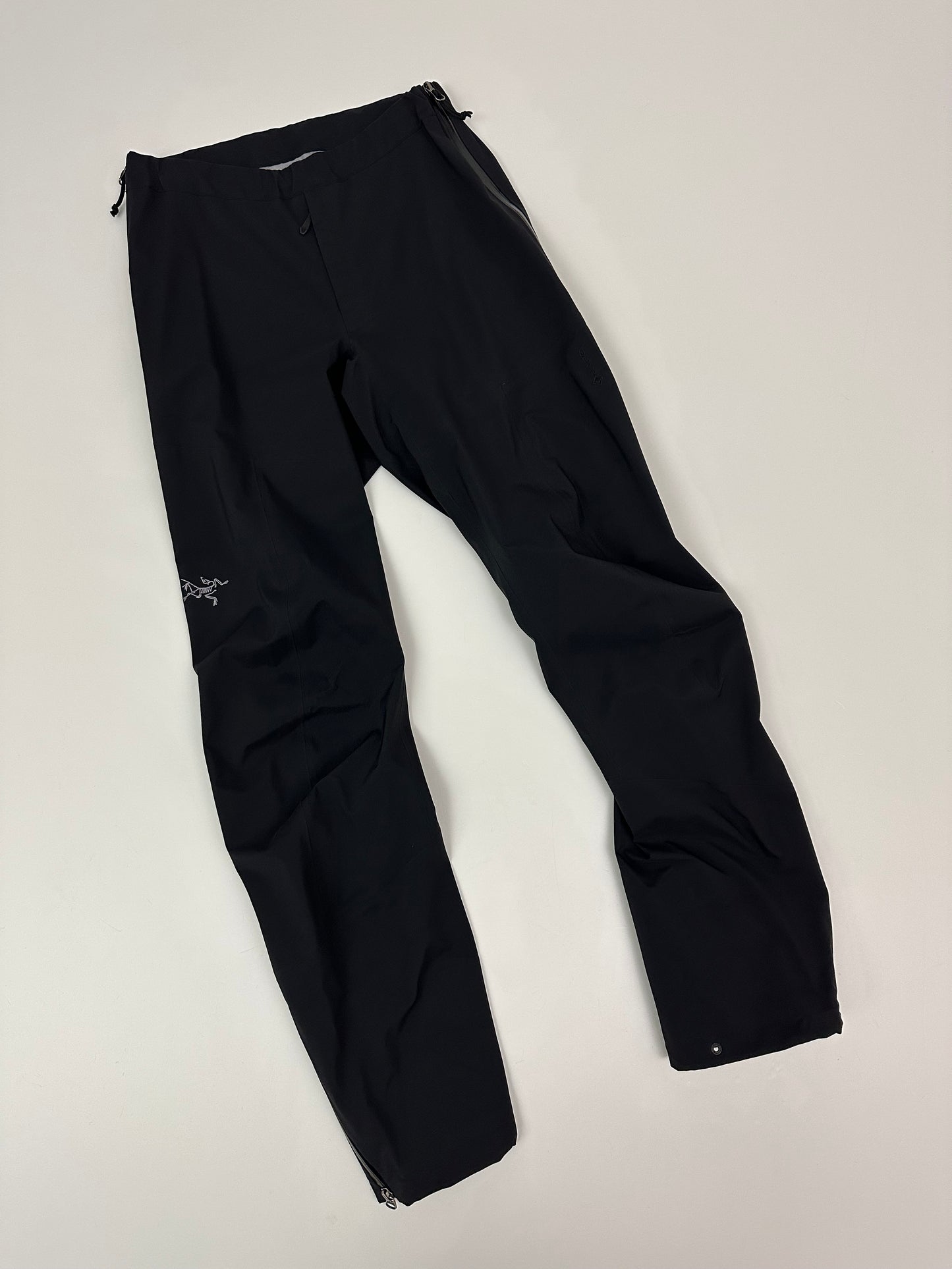Arc'teryx Beta Pant Men’s XS Extra Small Black Gore-Tex 28W 31L