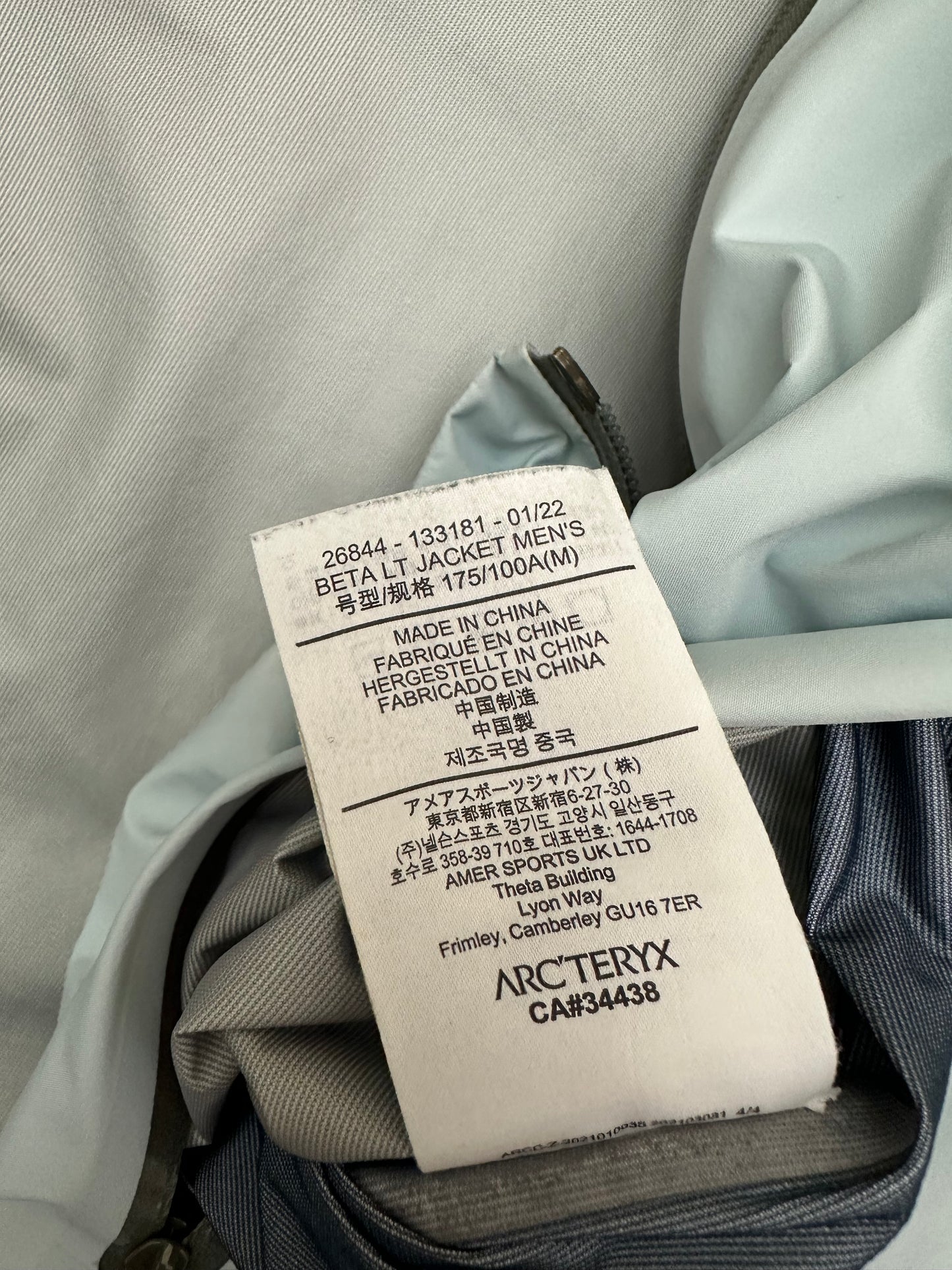 Arc’teryx Beta LT Jacket Ether Blue Men's M Medium Gore-Tex
