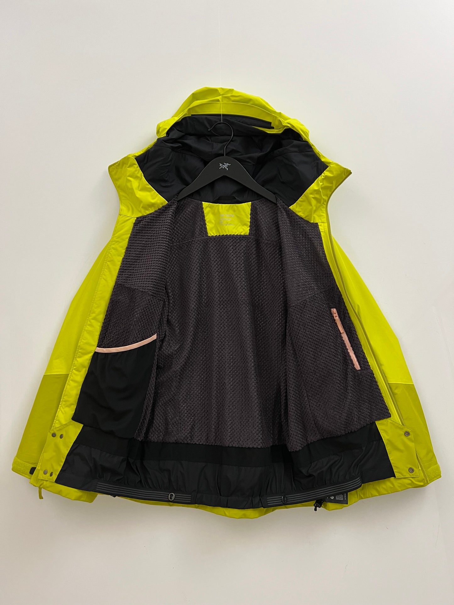 Arc’teryx Shashka IS Jacket Yellow Women’s S Small Gore-Tex Pro RECCO