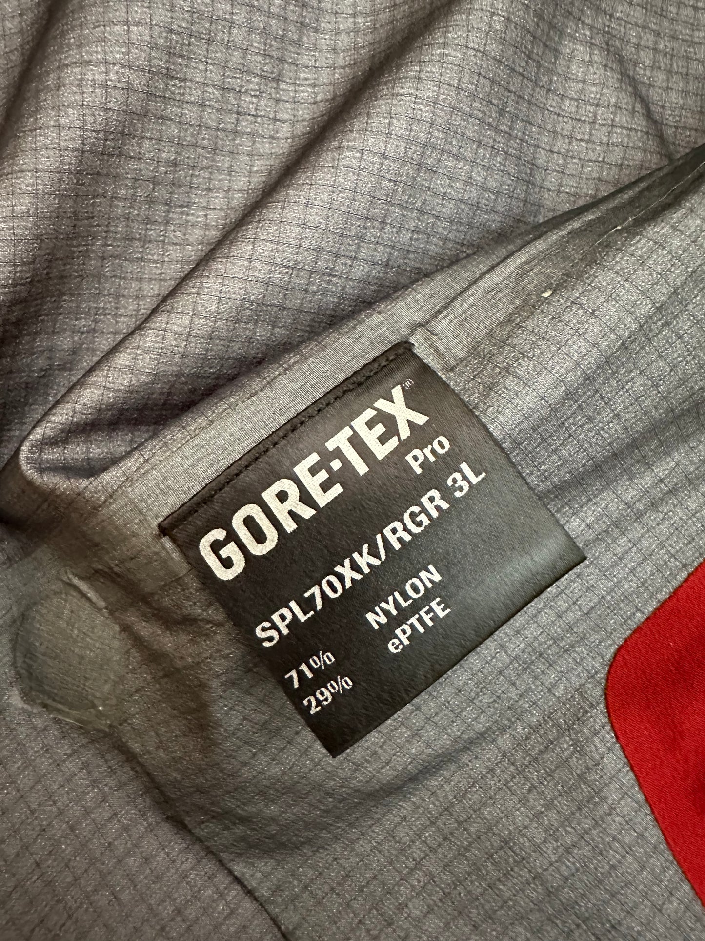 Arc’teryx Gore-Tex Pro Launch Jacket Red Men’s S Small