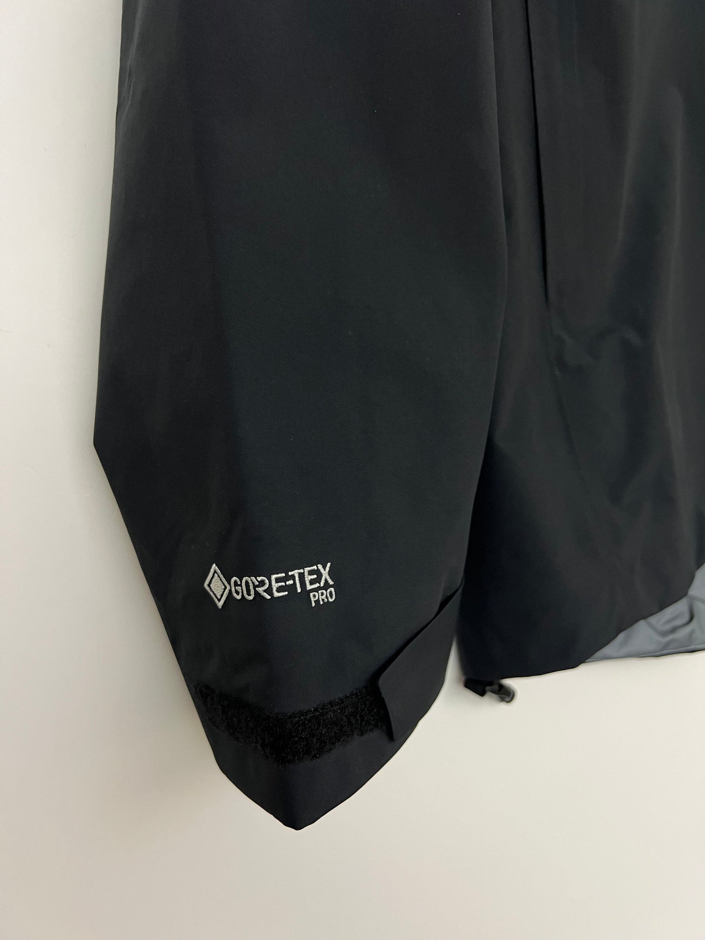 Montane Phase Pro Jacket Black Men's M Gore-Tex Pro